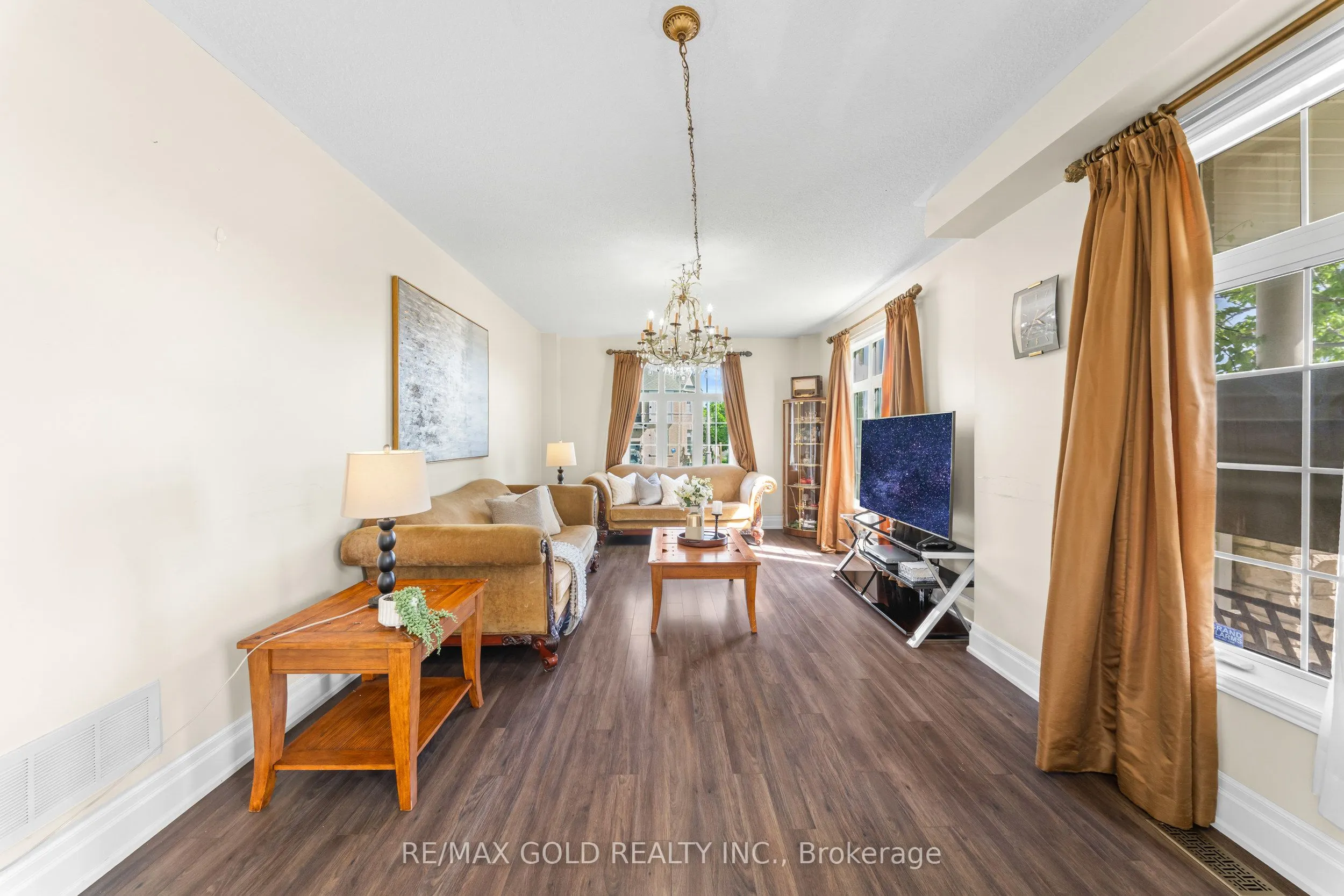 261 Mountainash Road