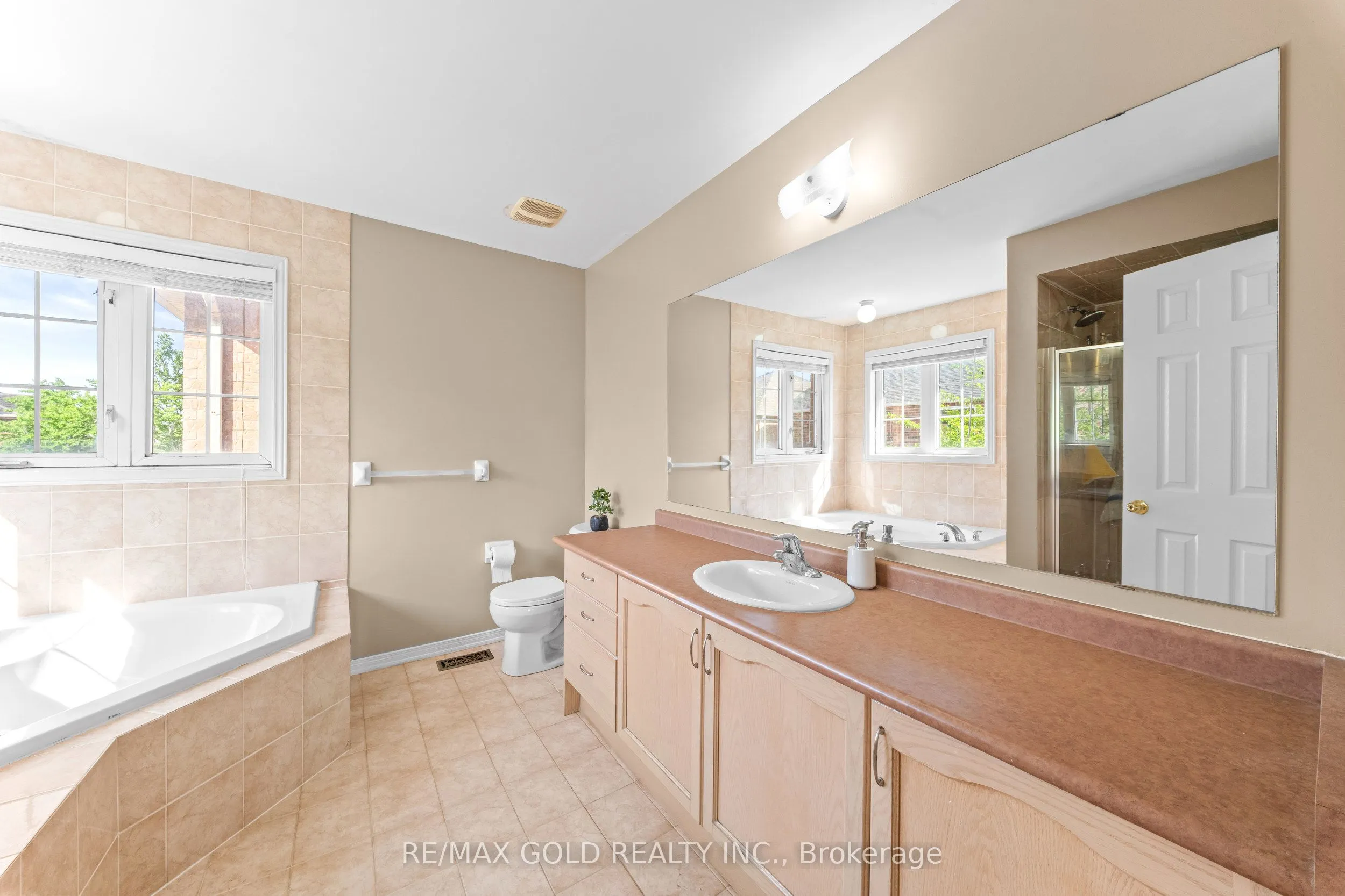 261 Mountainash Road
