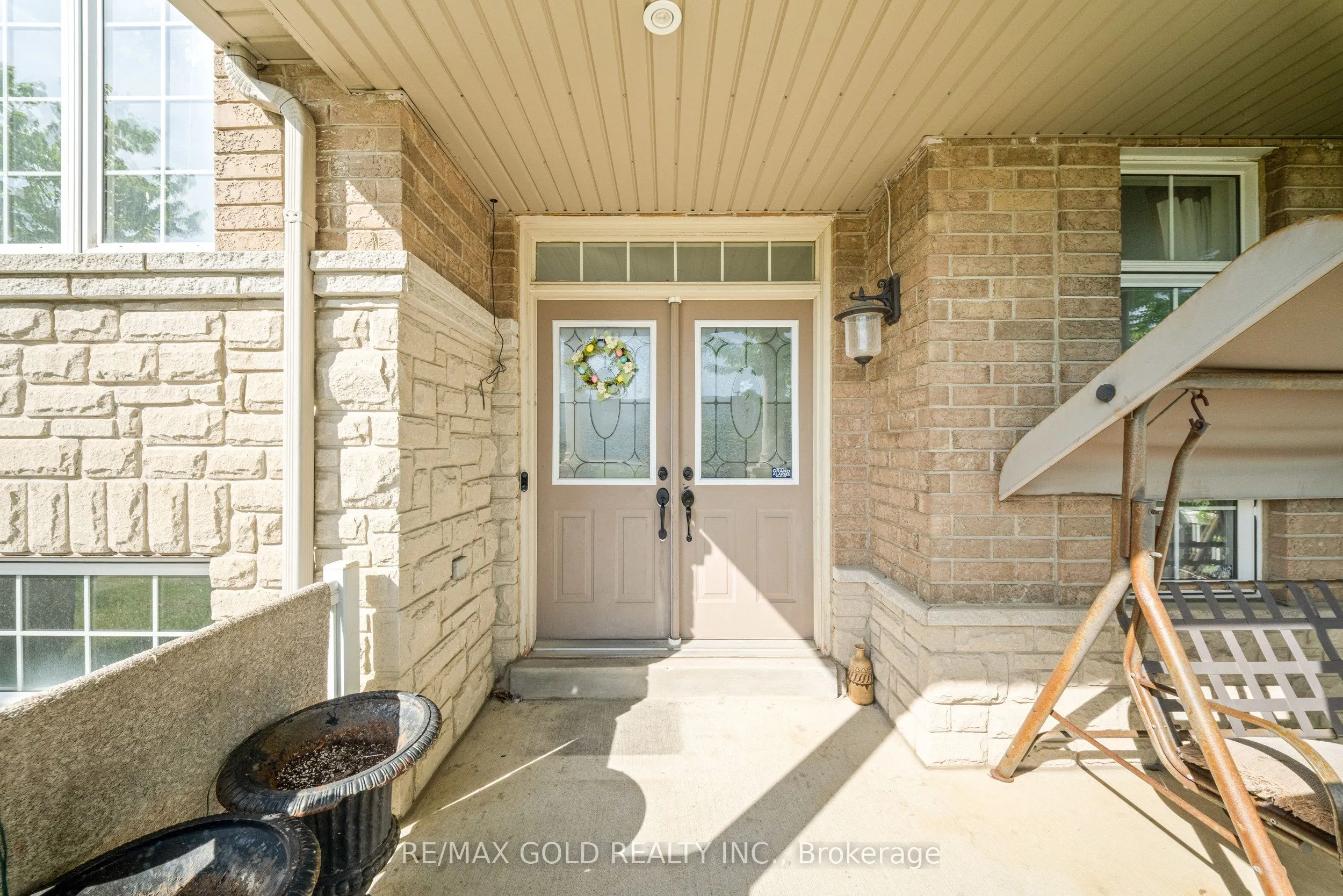 261 Mountainash Road