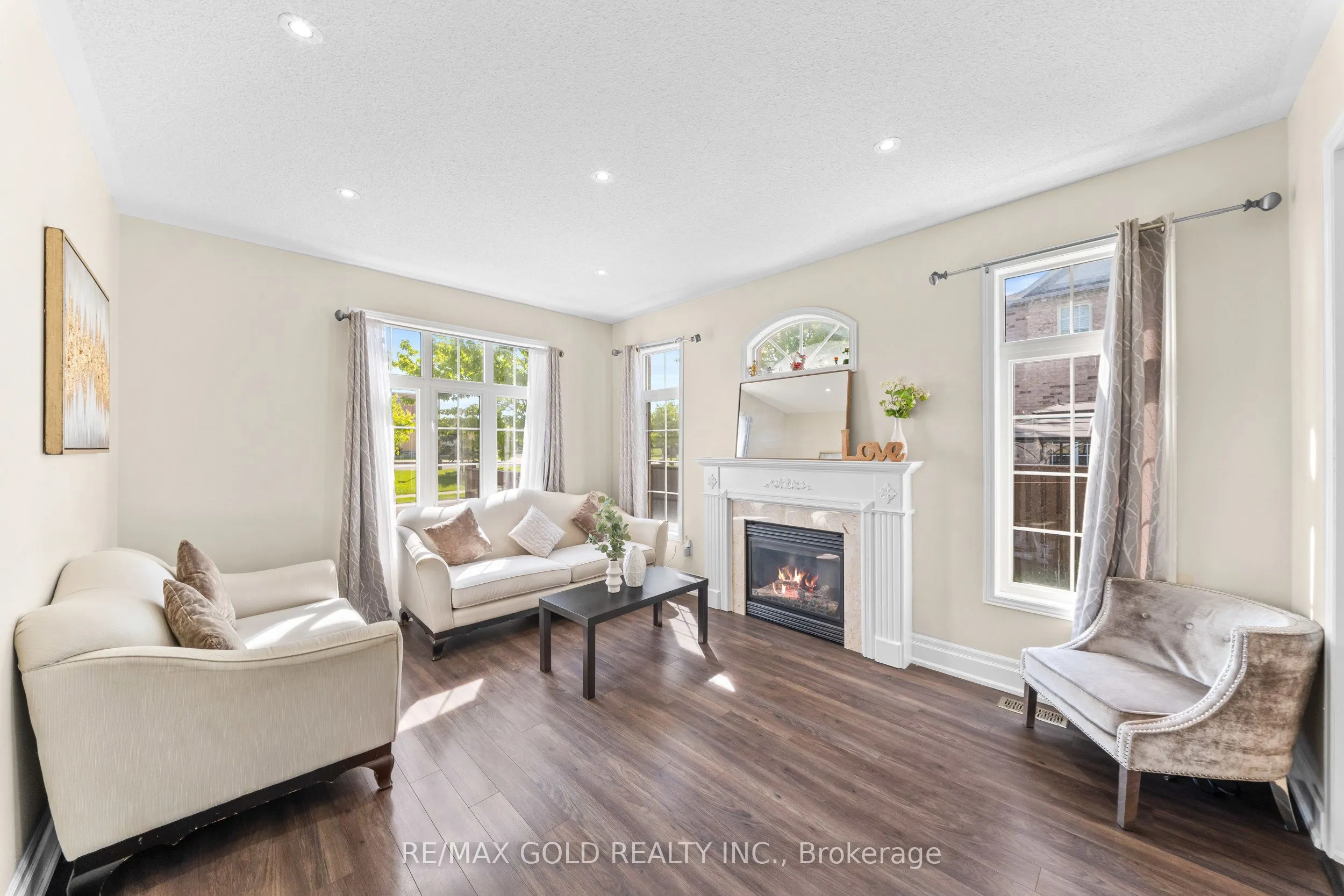 261 Mountainash Road