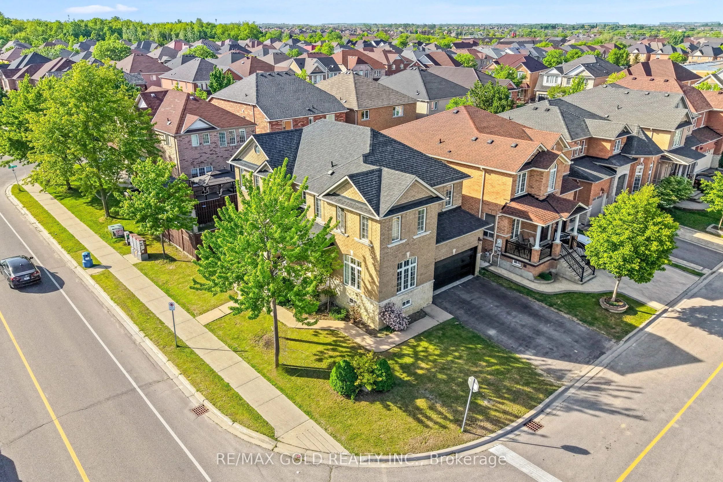 261 Mountainash Road