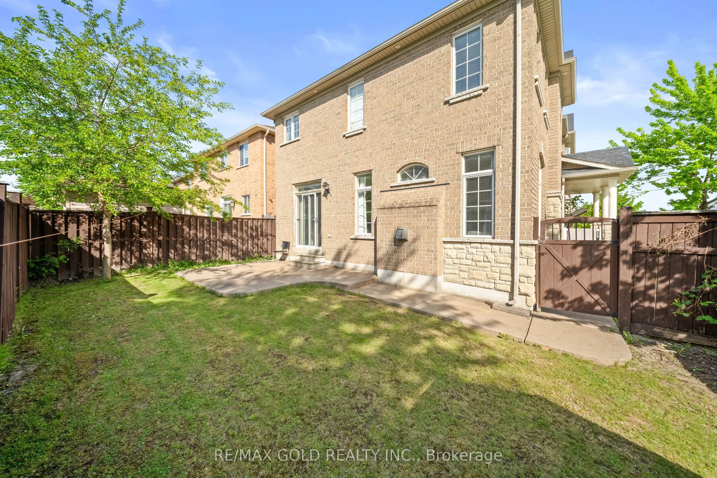 261 Mountainash Road