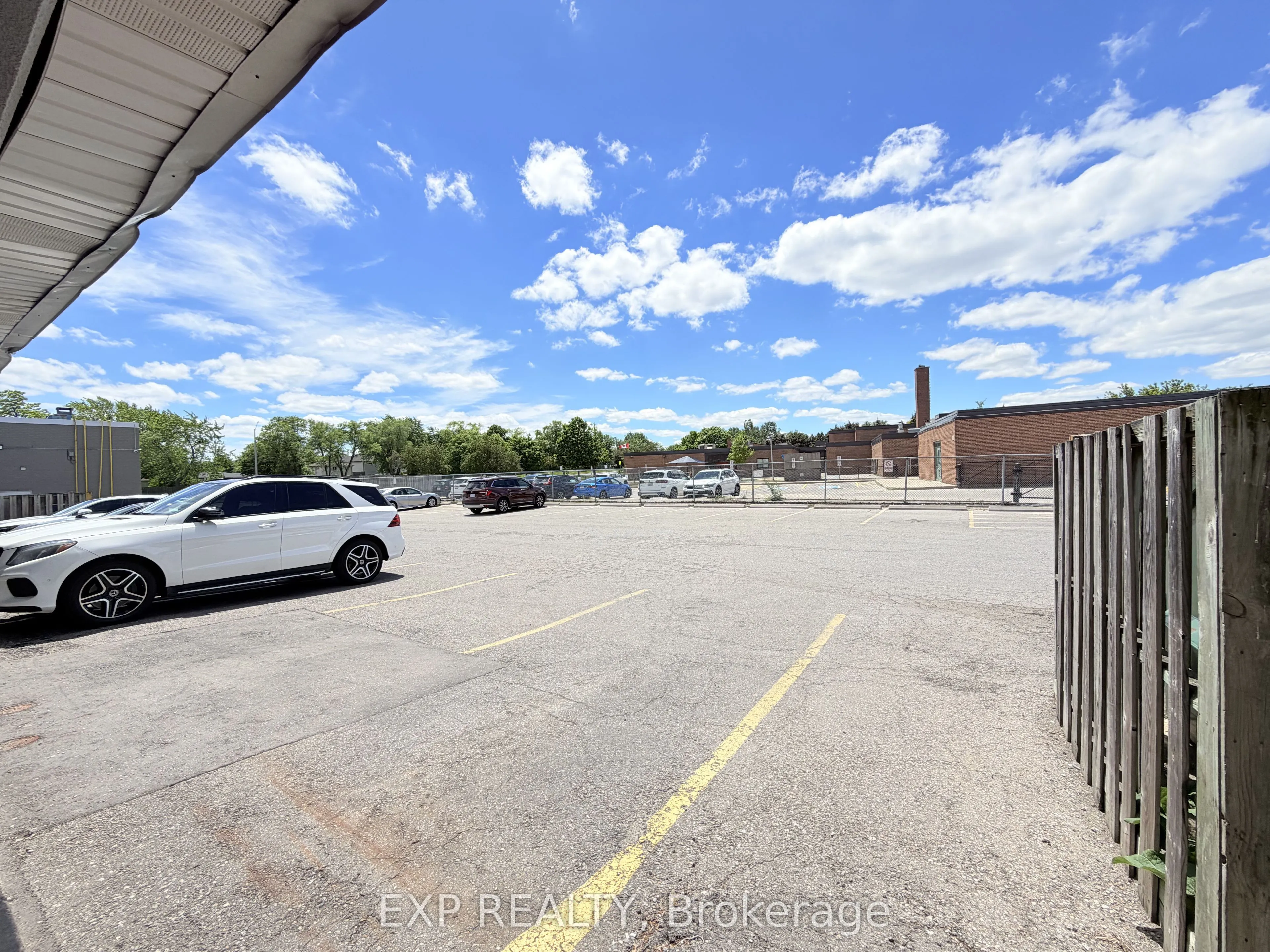 700 Balmoral Drive #9