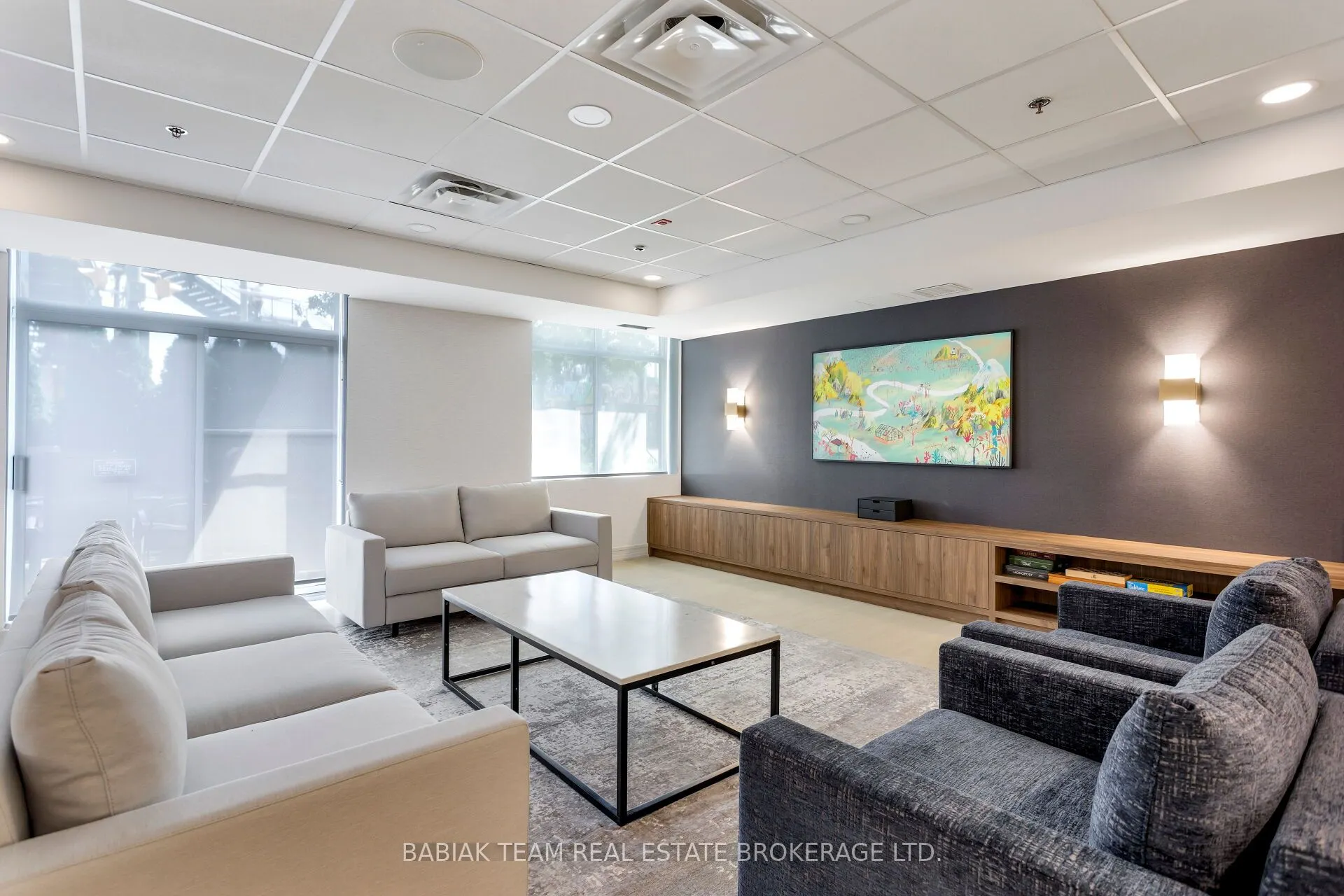 2495 Dundas Street West Street #307