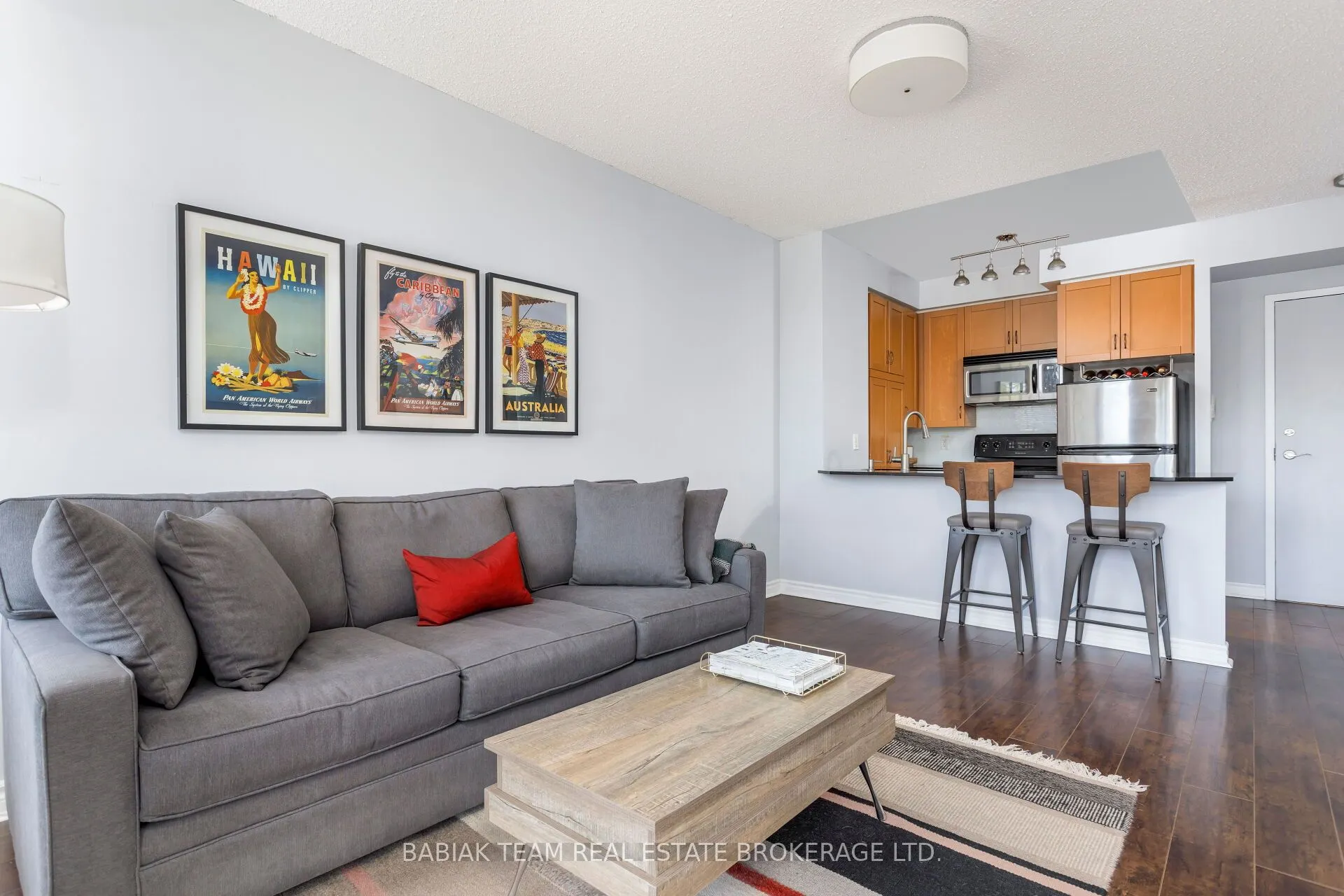 2495 Dundas Street West Street #307