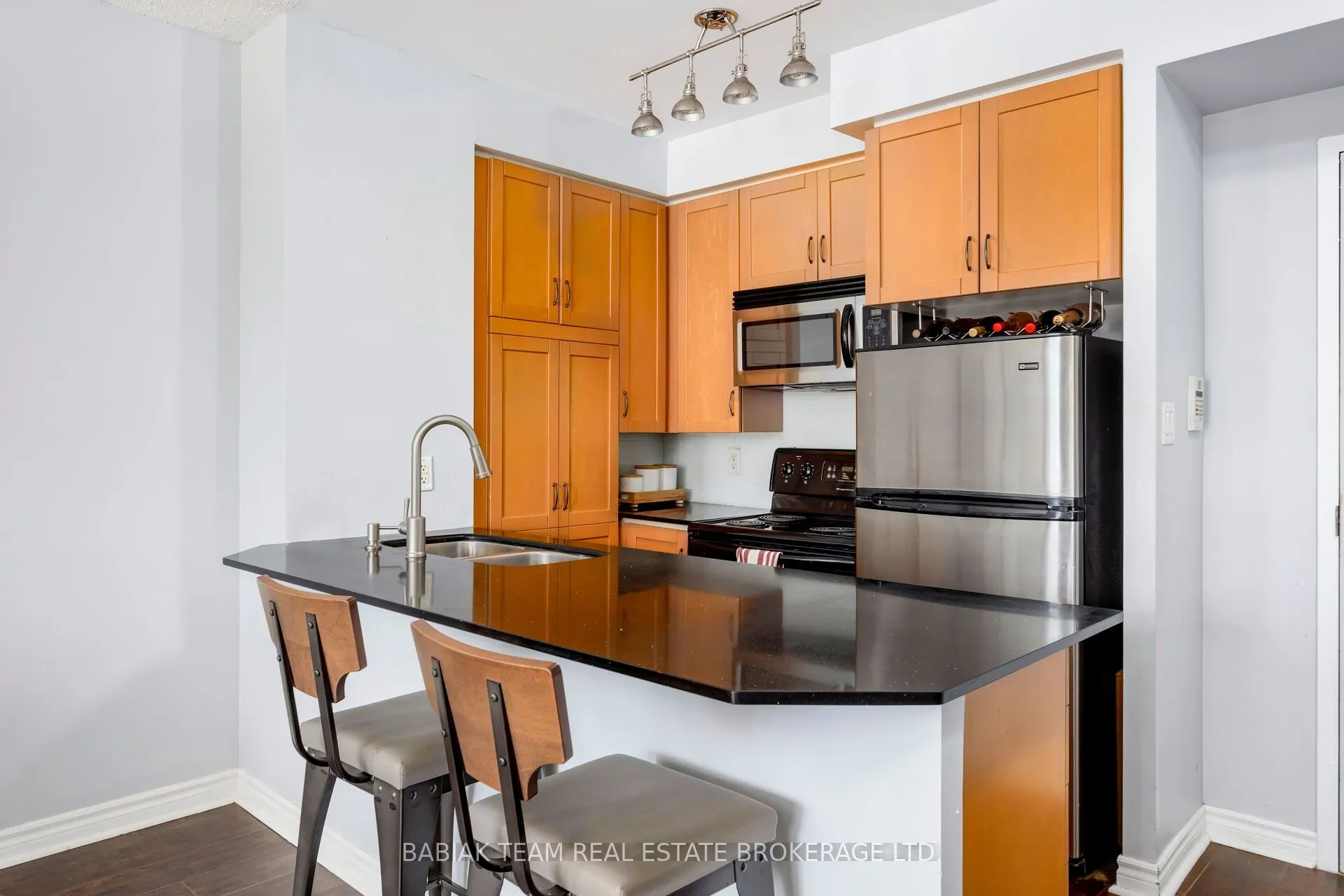 2495 Dundas Street West Street #307