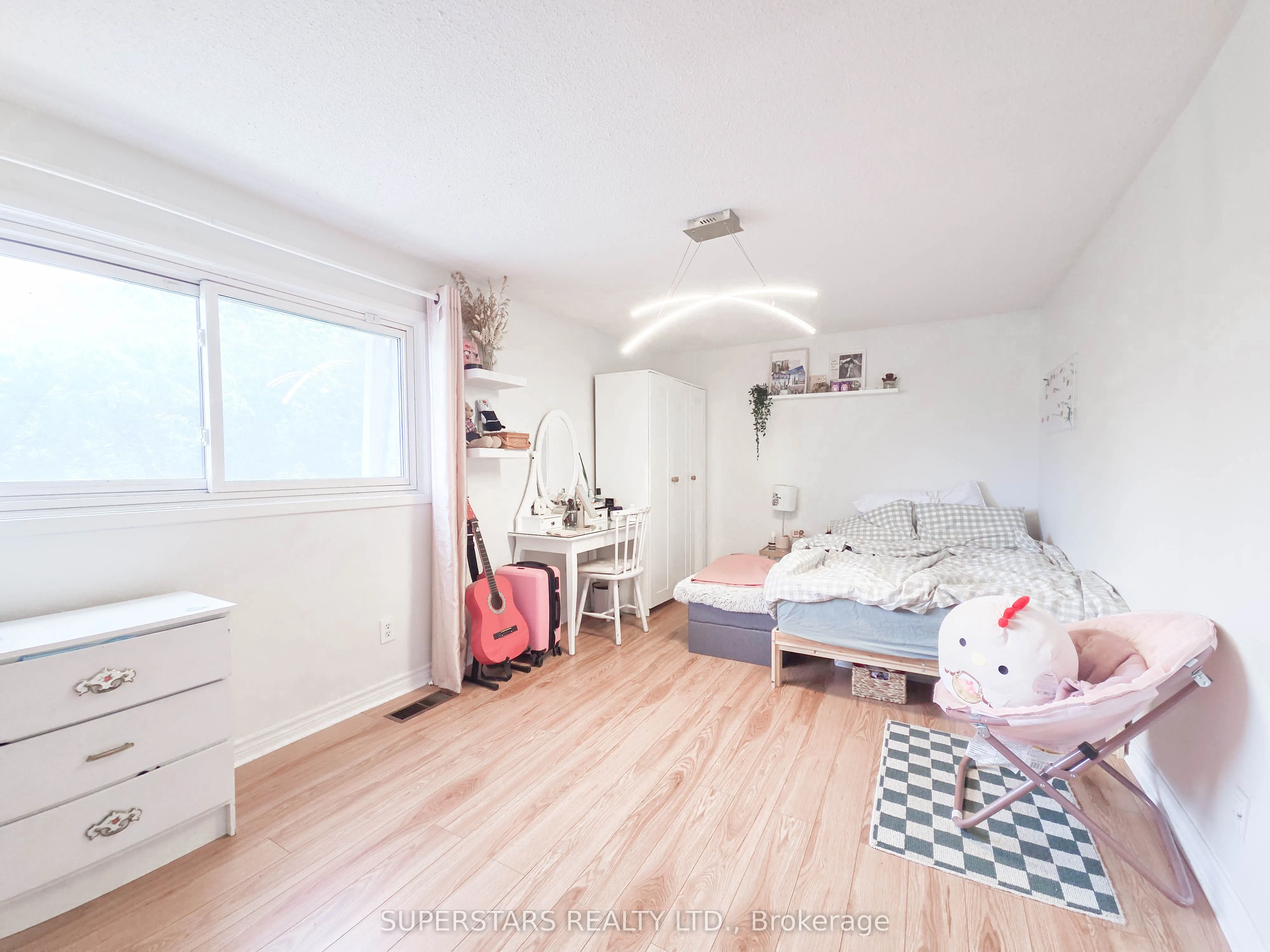 7553 Wildfern Drive
