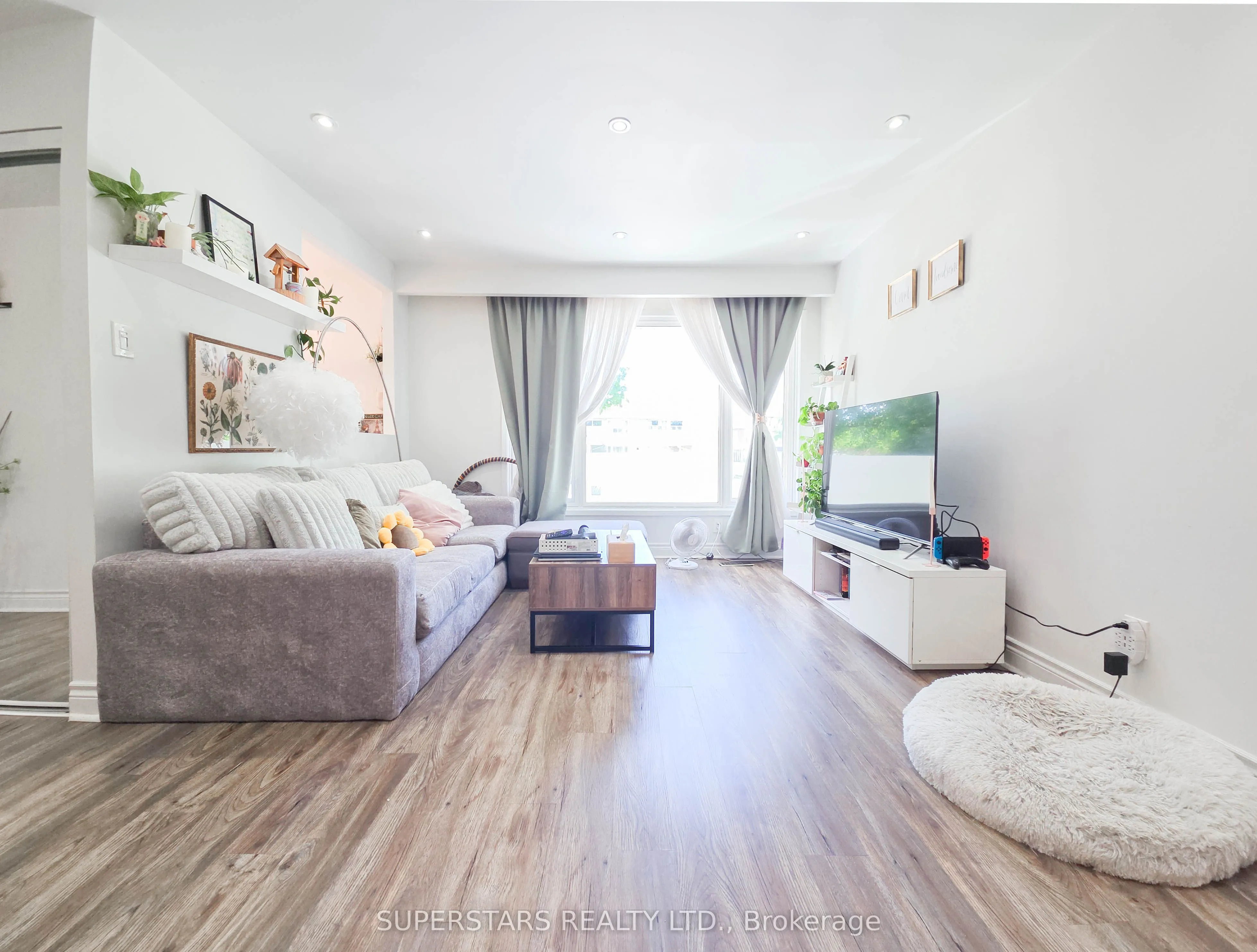 7553 Wildfern Drive