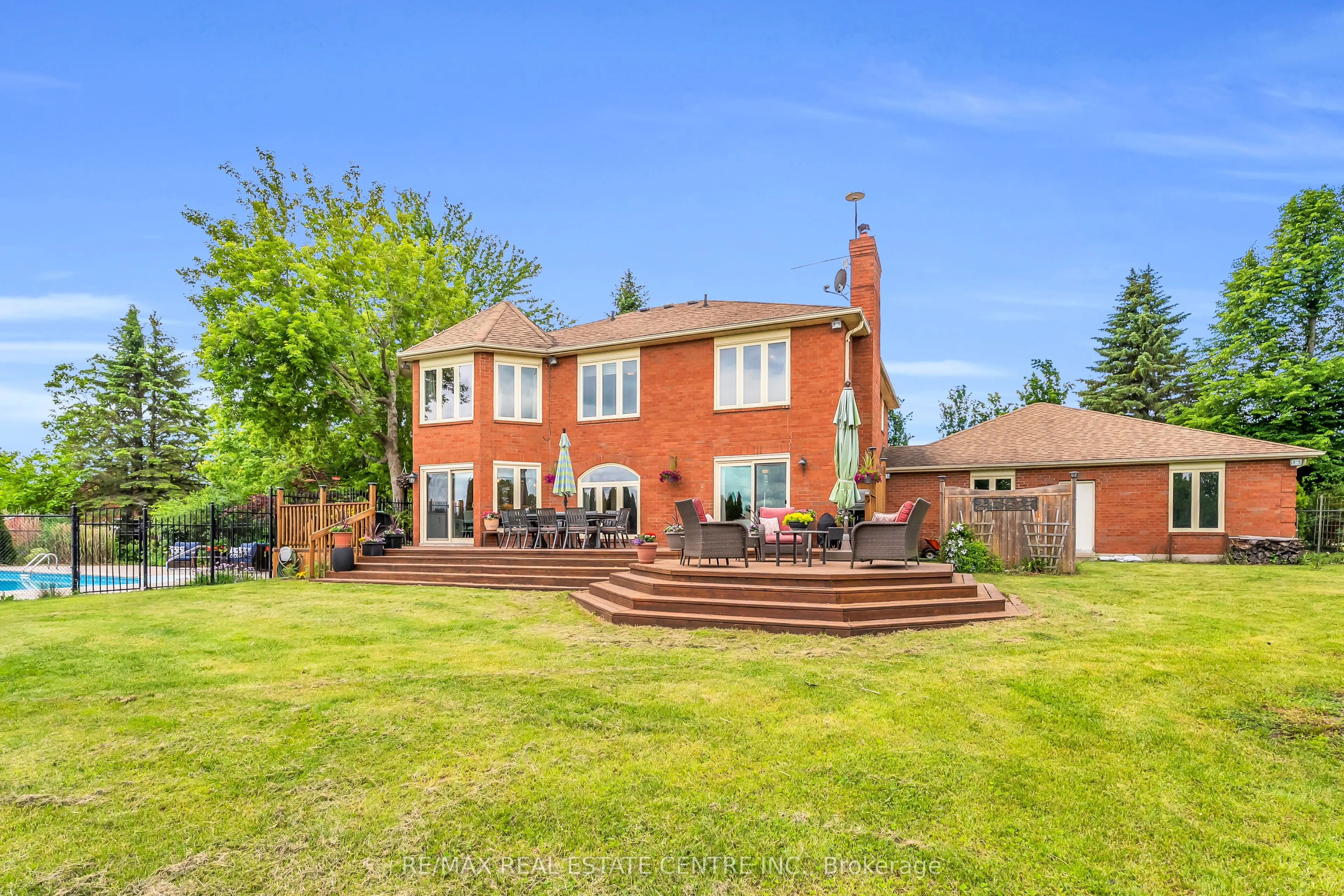 20 Shortill Road