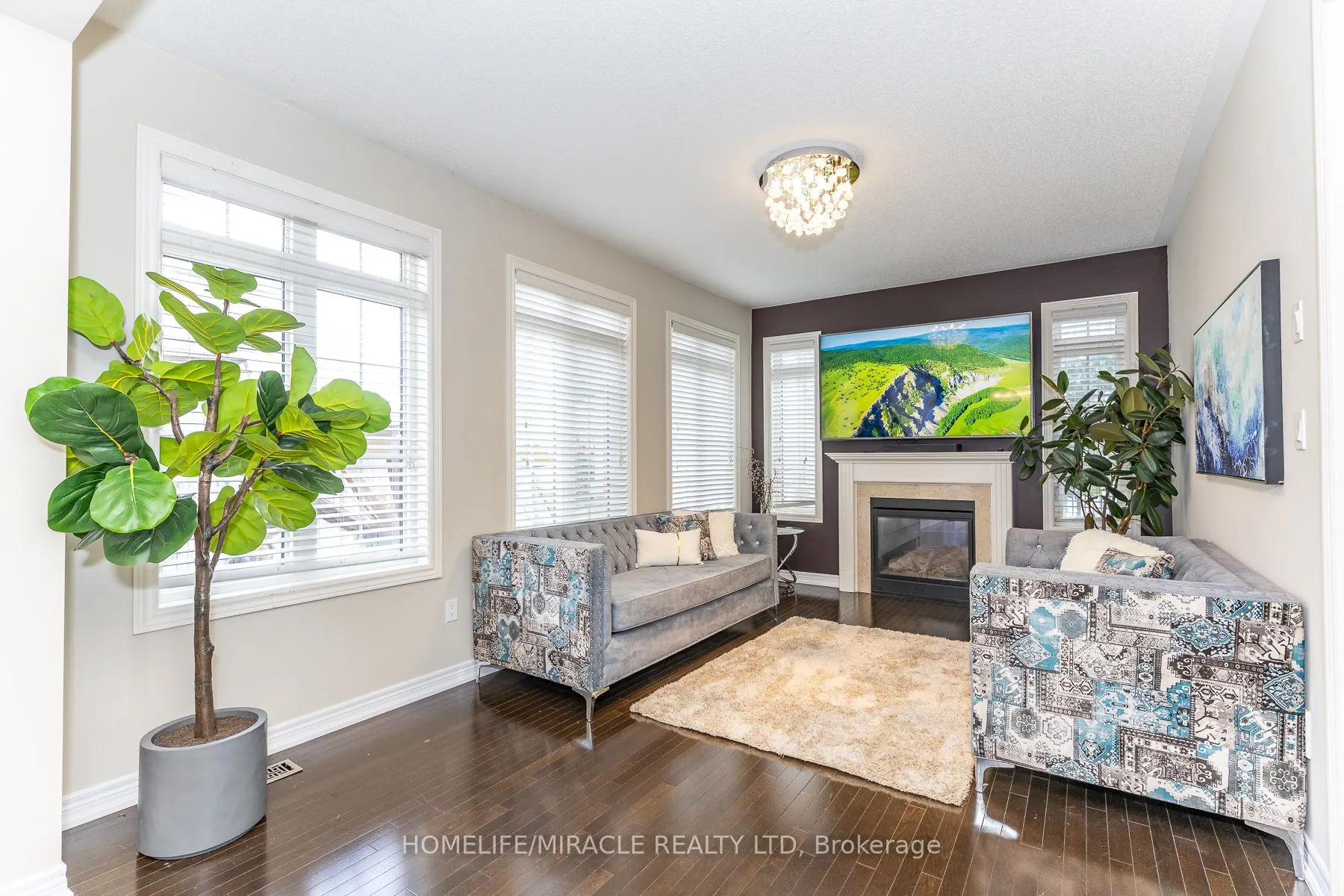 180 Bonnie Braes Drive