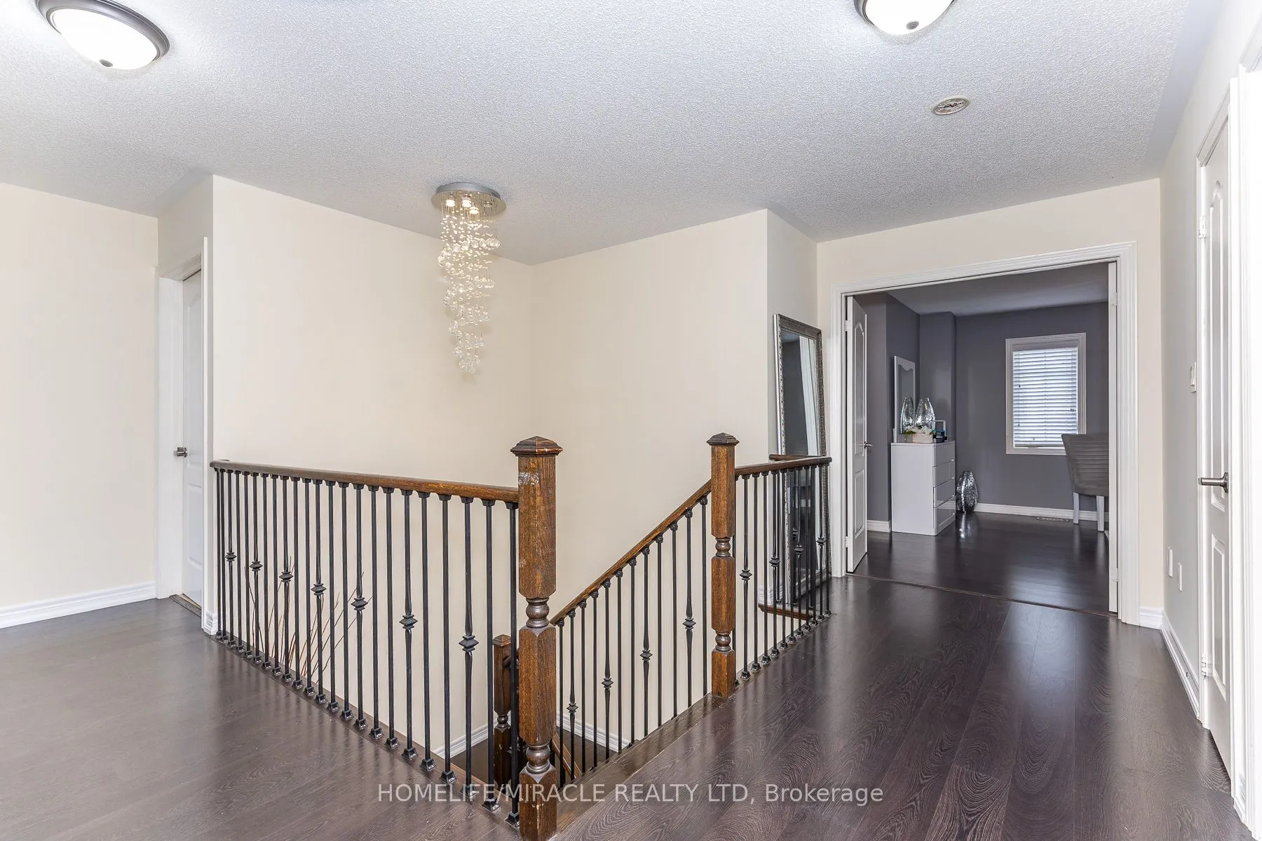 180 Bonnie Braes Drive