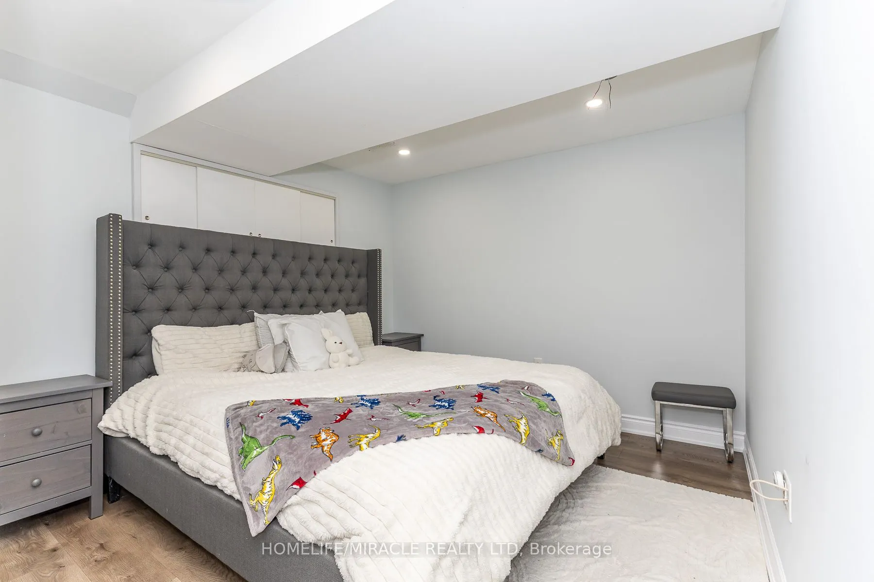 180 Bonnie Braes Drive