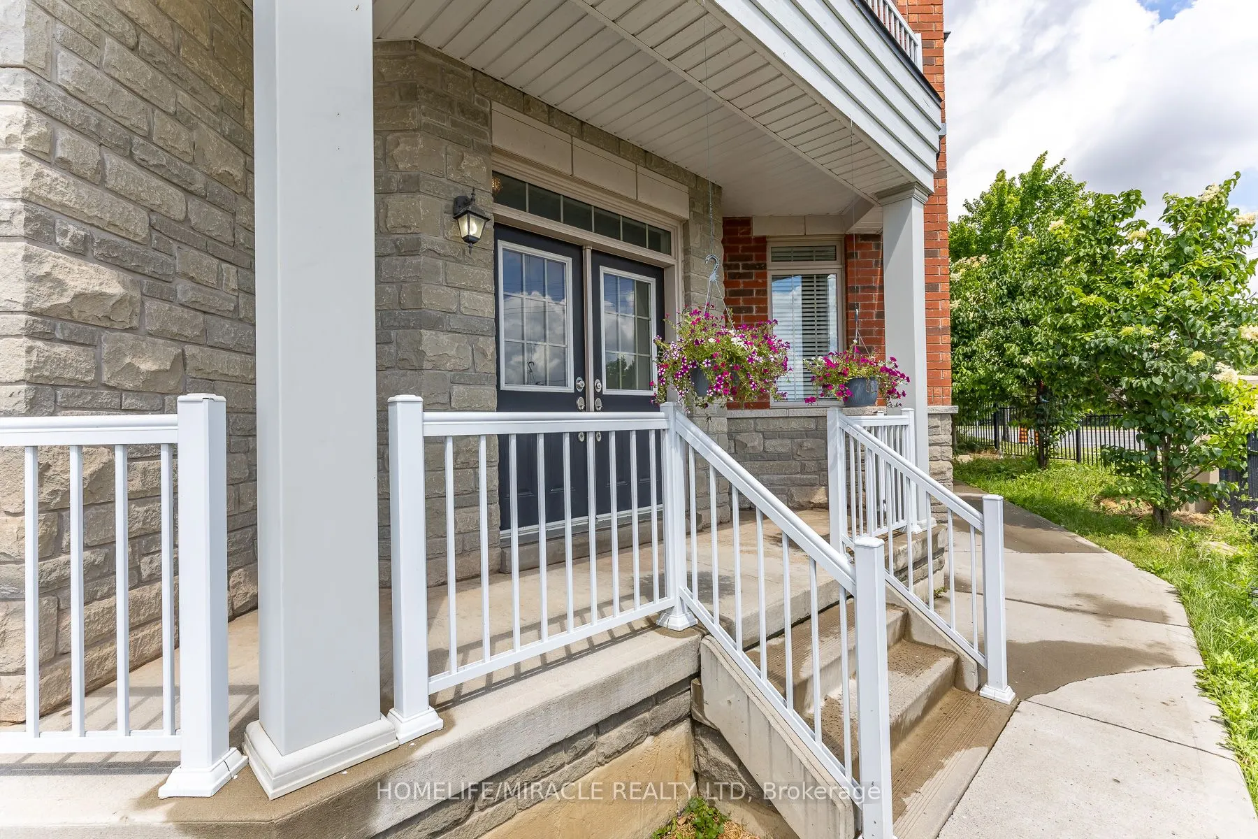 180 Bonnie Braes Drive