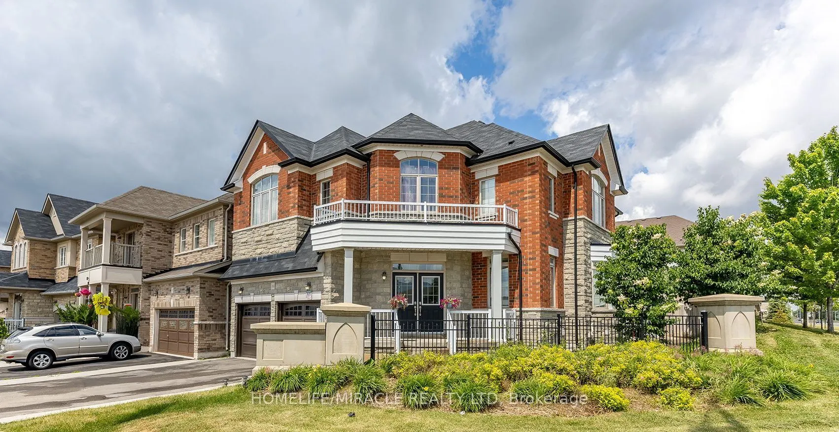 180 Bonnie Braes Drive