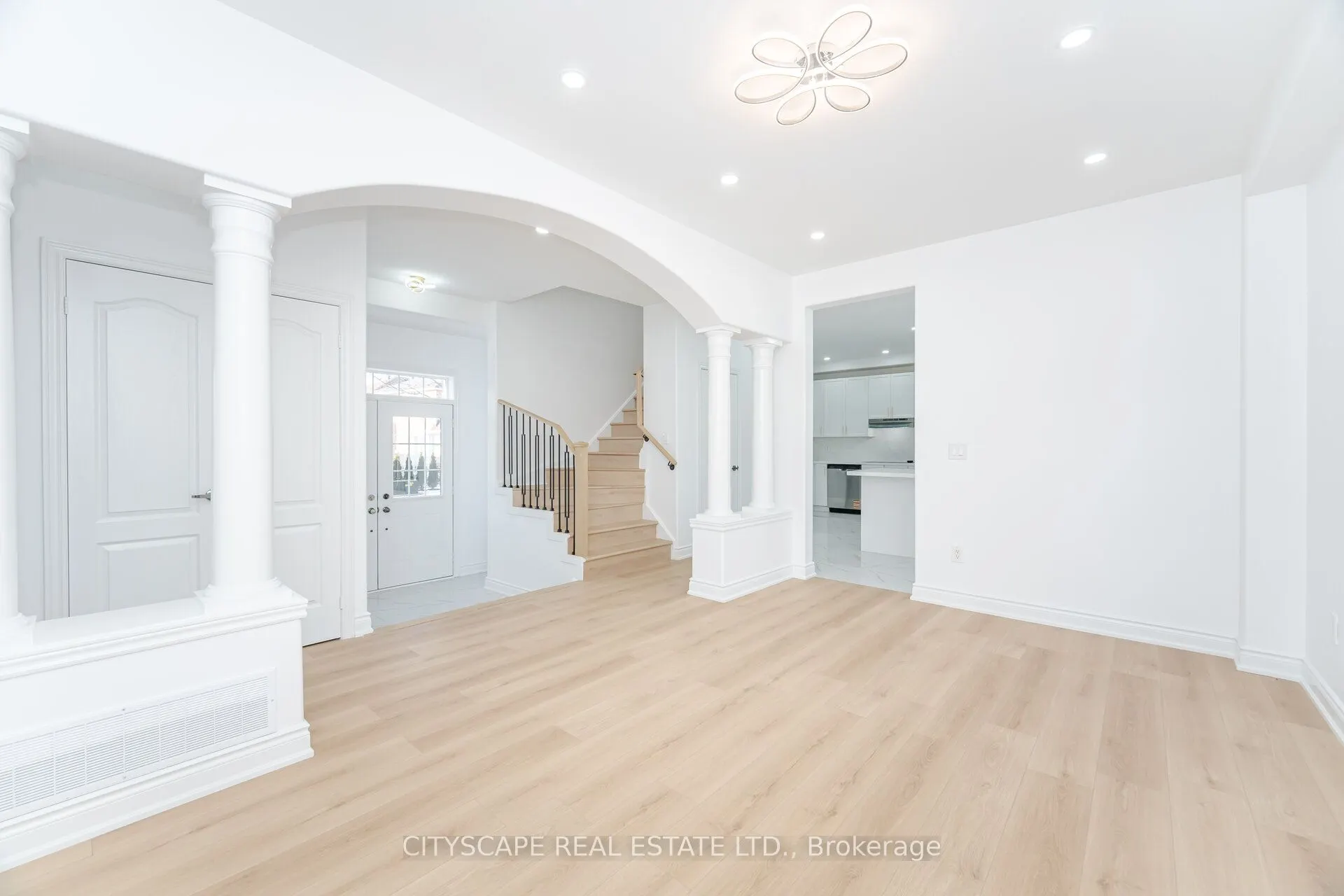 5843 Prairie Circle