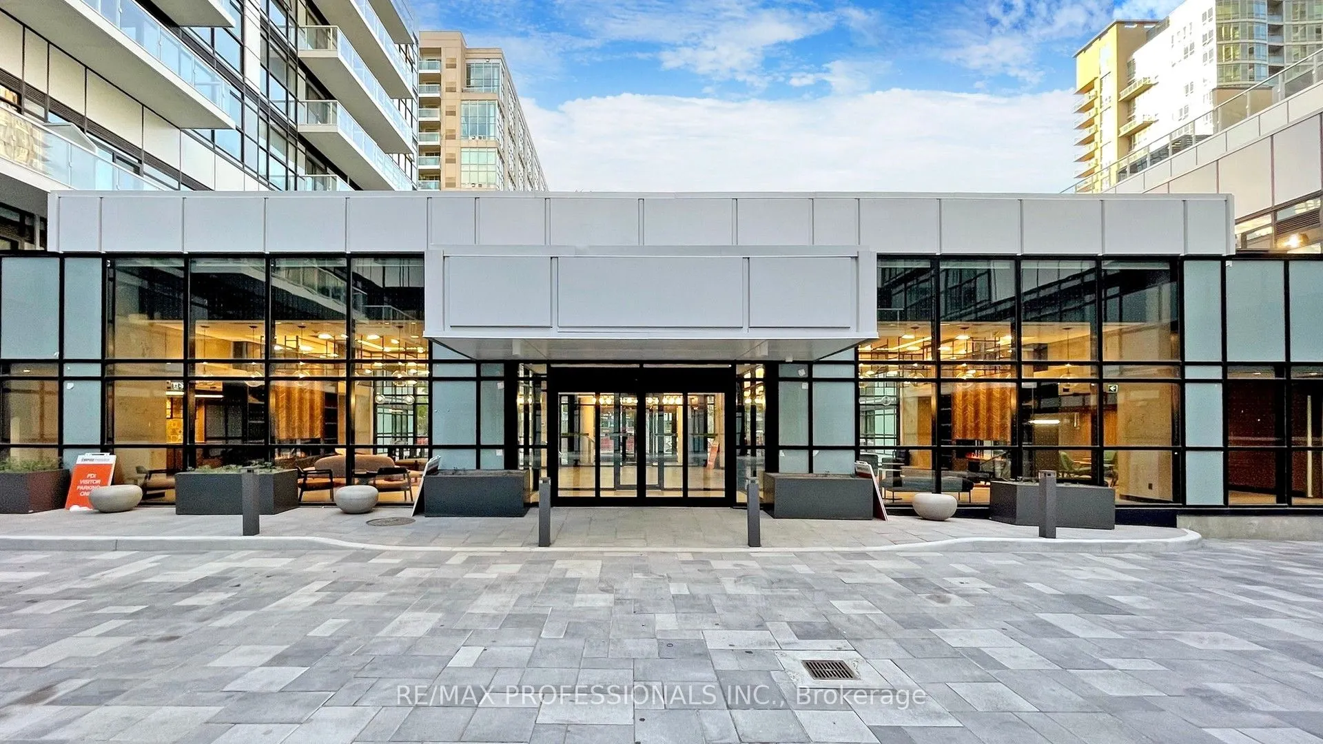 251 Manitoba Street #504