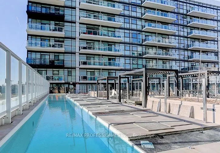 251 Manitoba Street #504