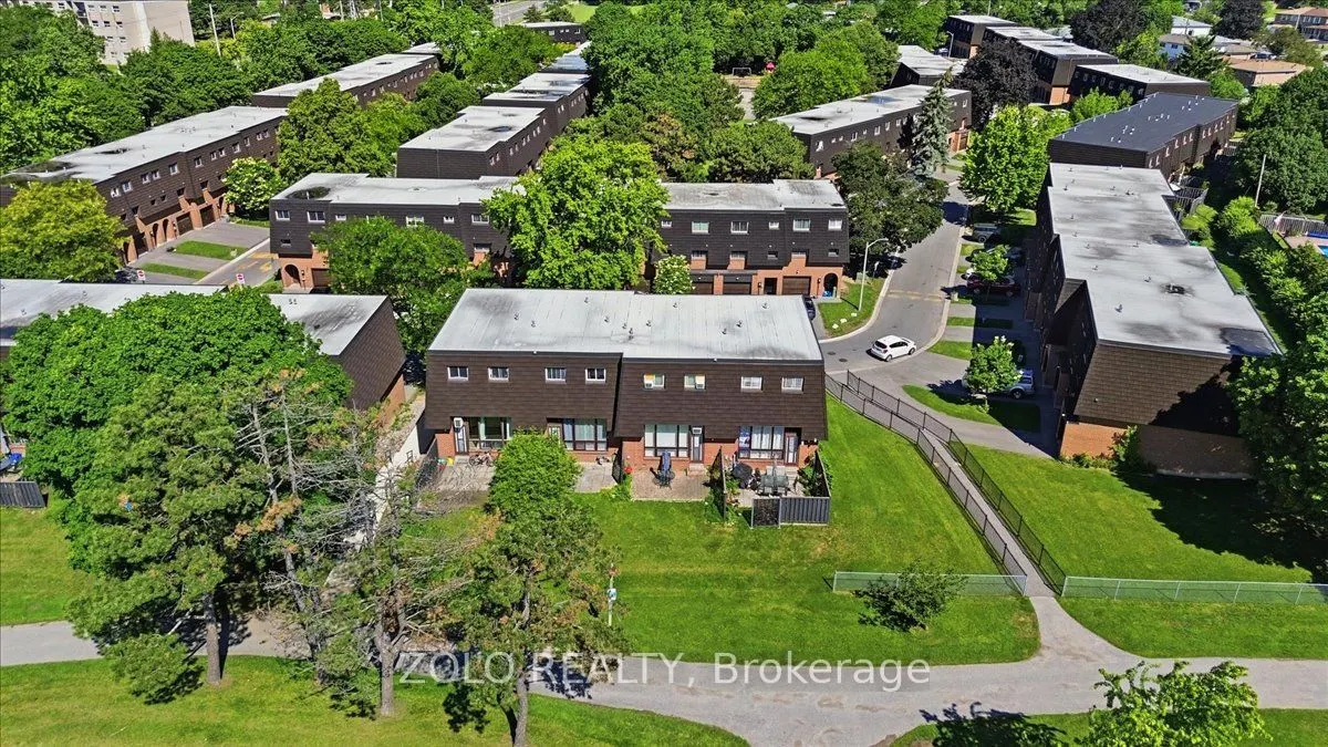 98 Darras Court #75