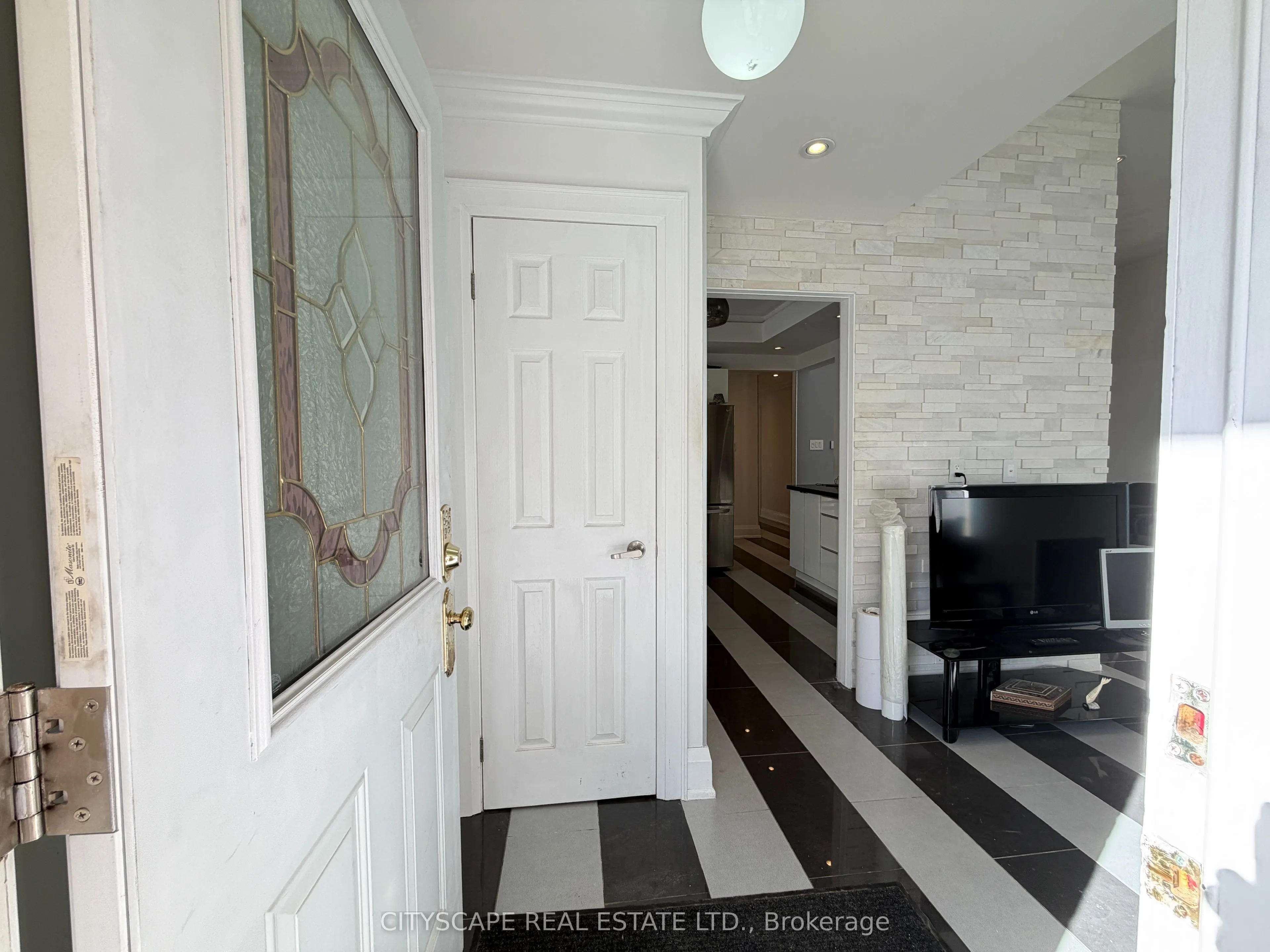 135 Bonham Boulevard #Upper