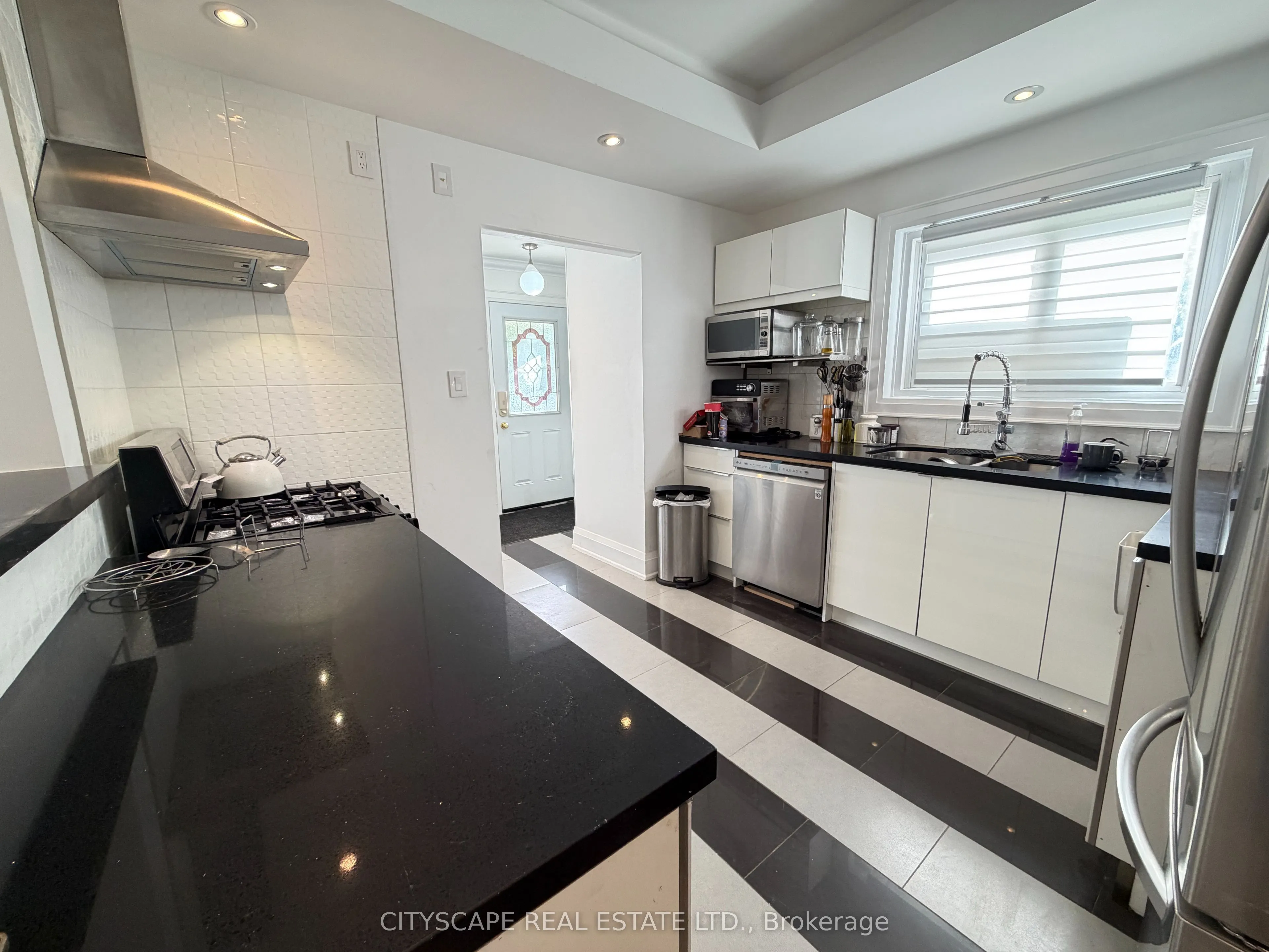 135 Bonham Boulevard #Upper