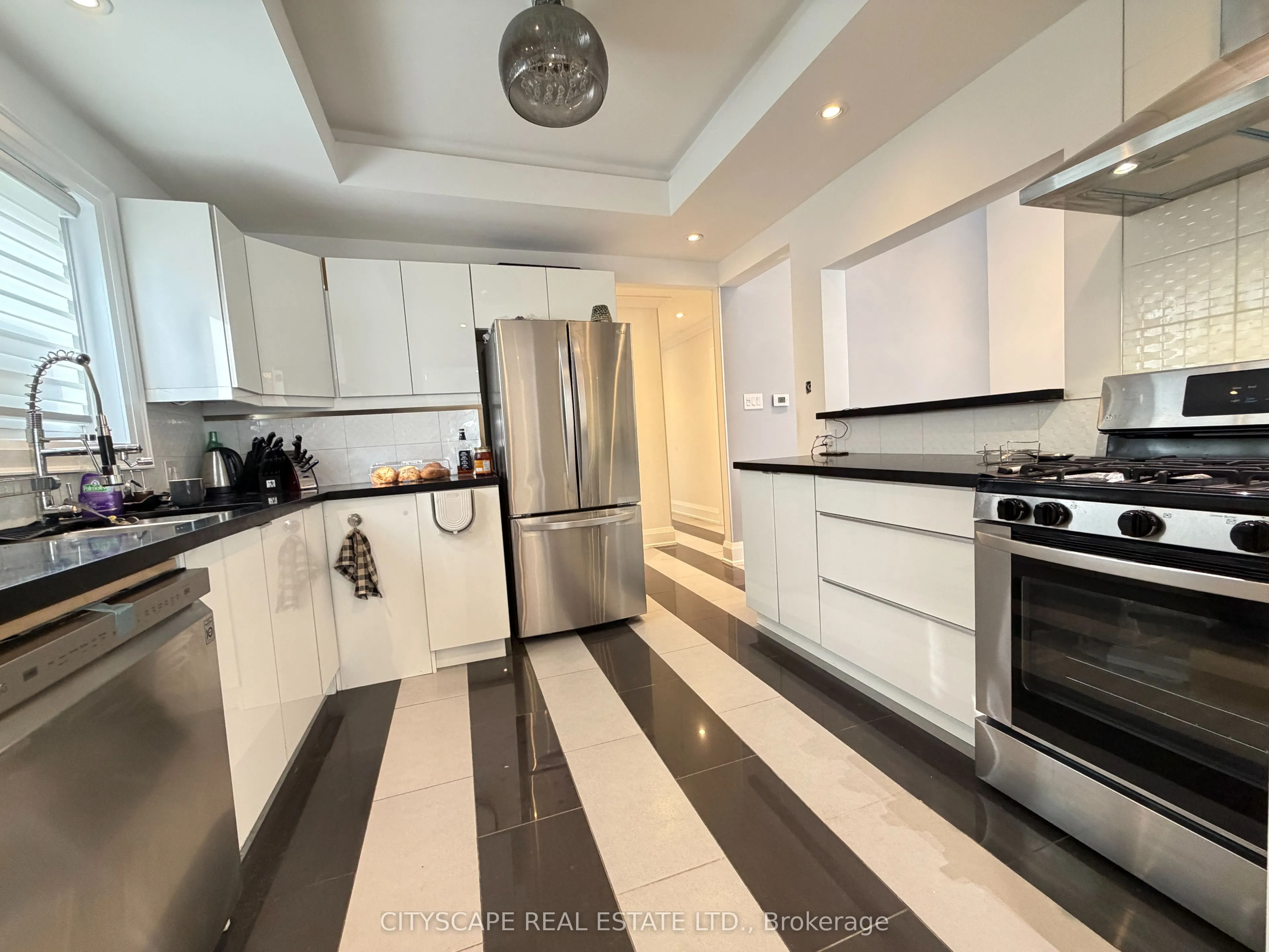 135 Bonham Boulevard #Upper