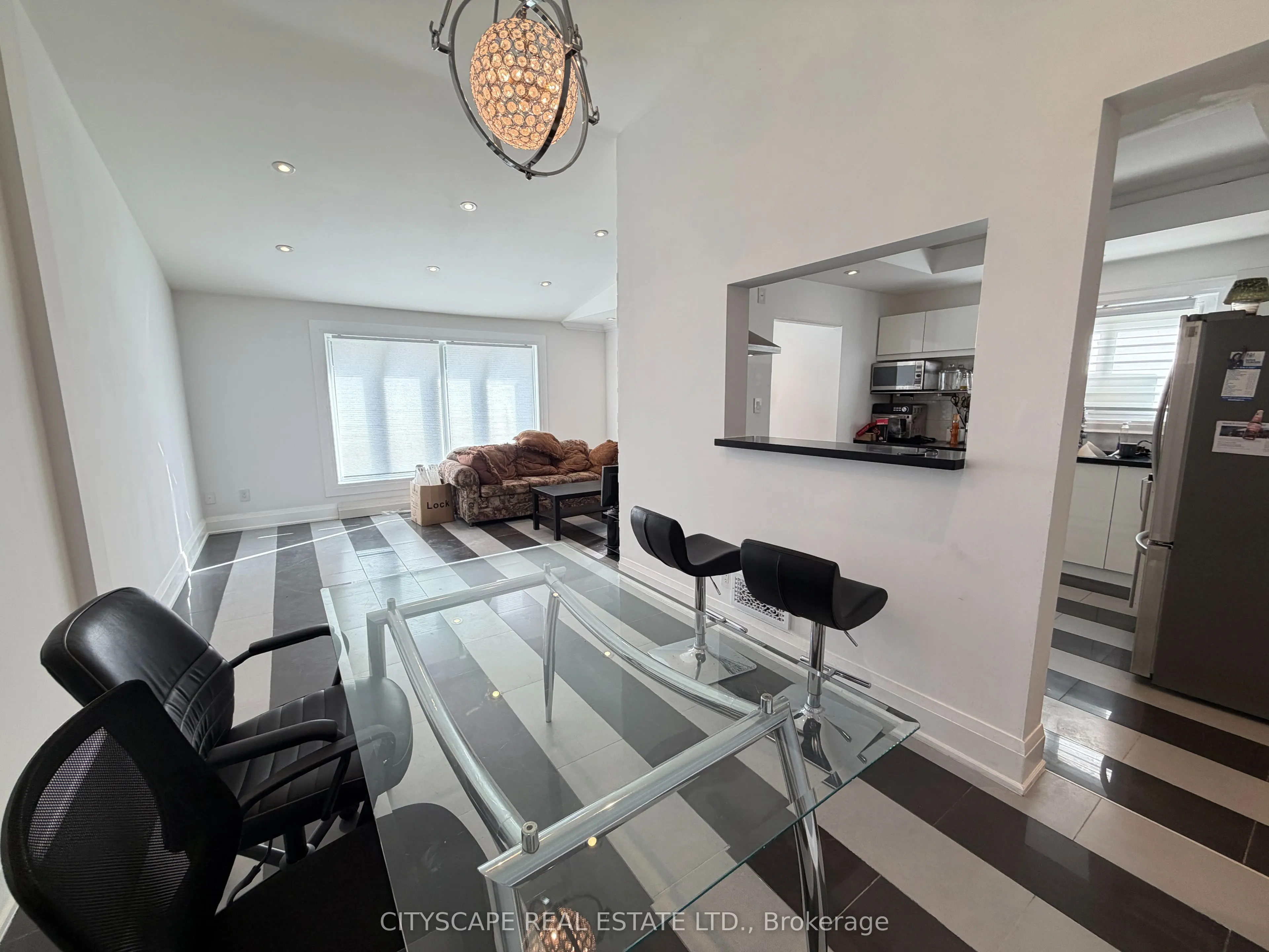 135 Bonham Boulevard #Upper