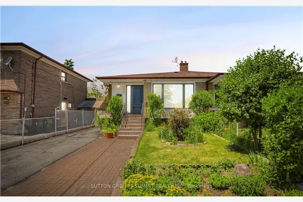 109 Elnathan Crescent