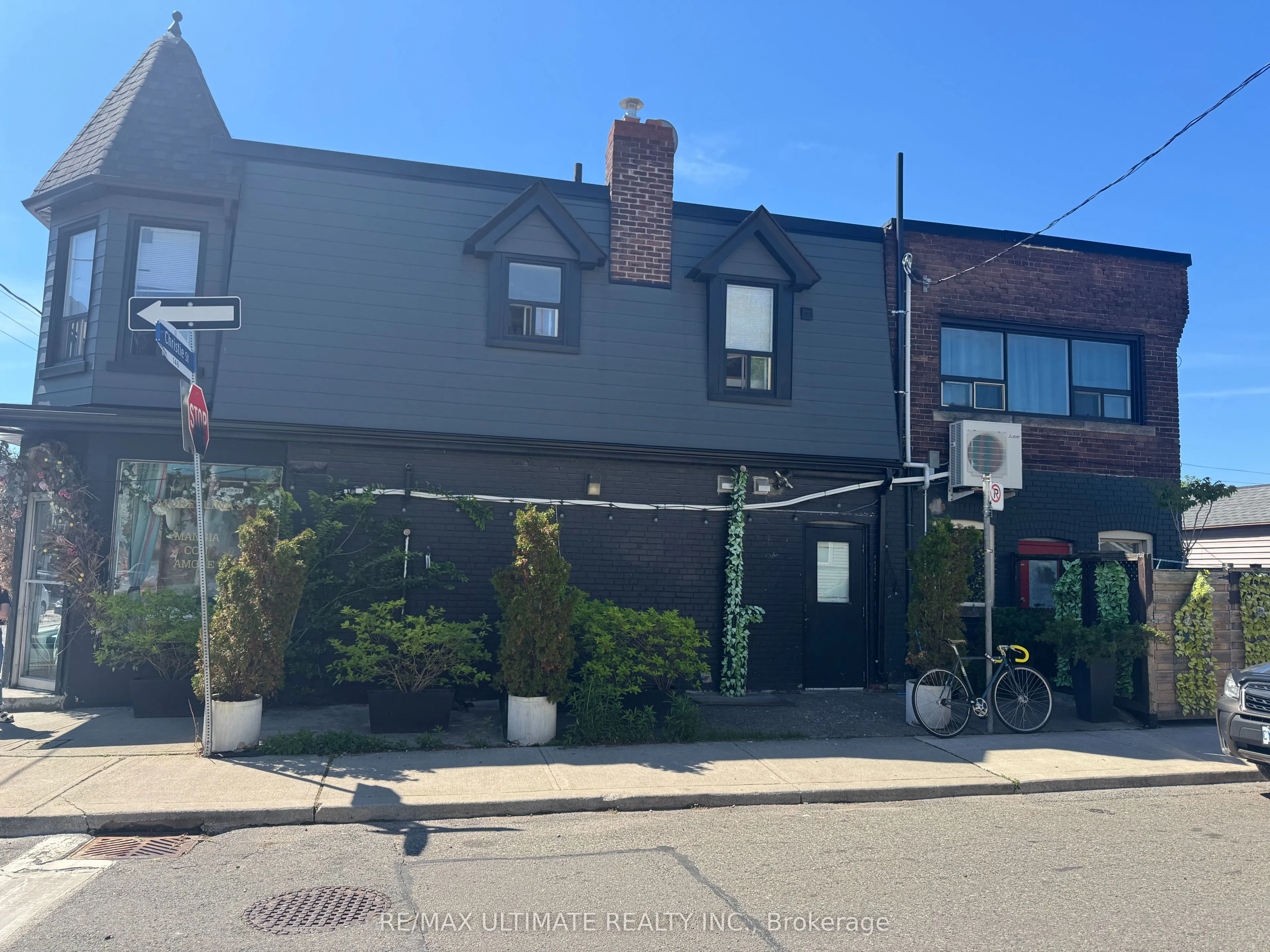 146 Christie Street