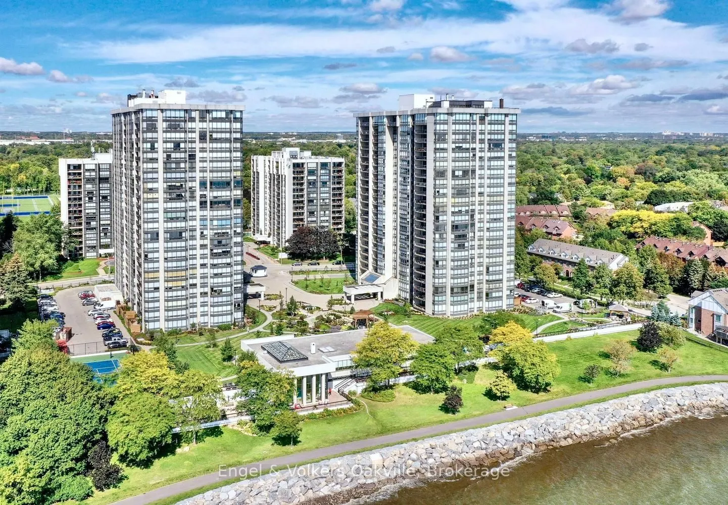 2180 Marine Drive #205