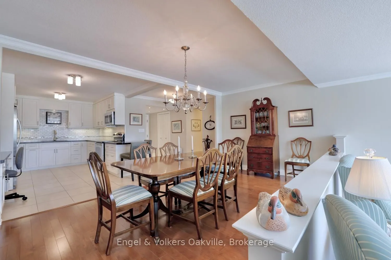 2180 Marine Drive #205