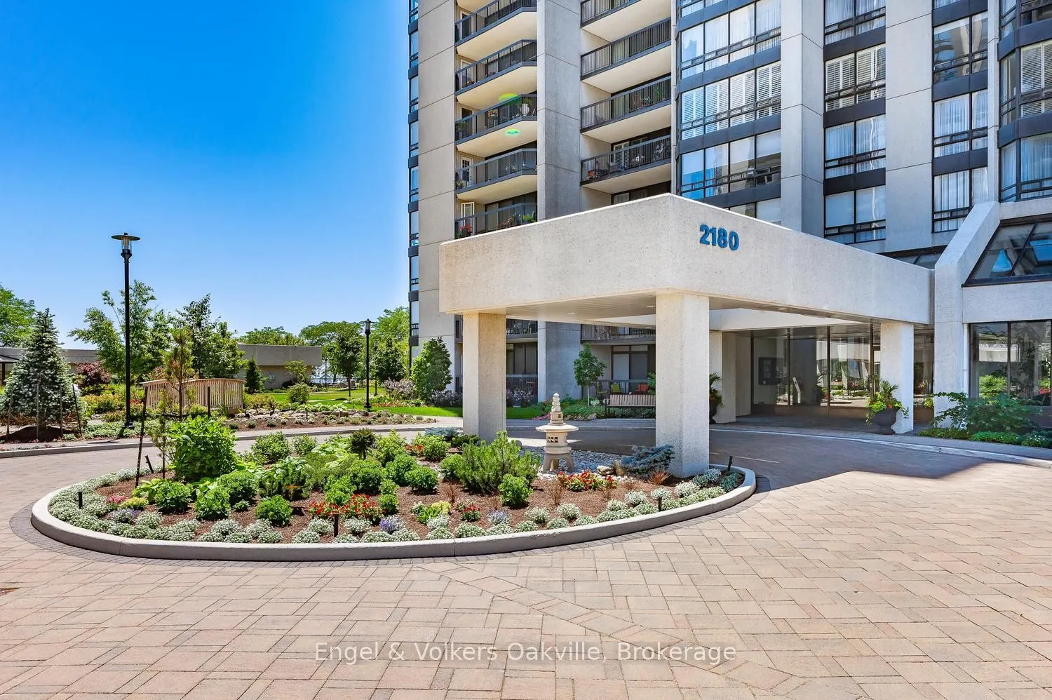 2180 Marine Drive #205