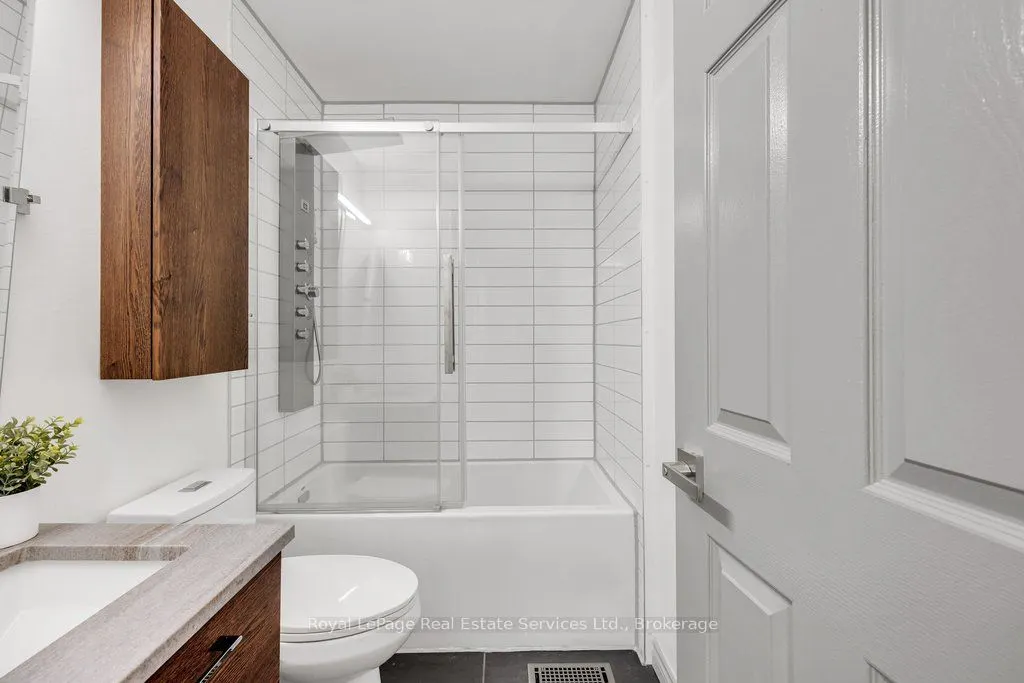 2314 Marine Drive #5