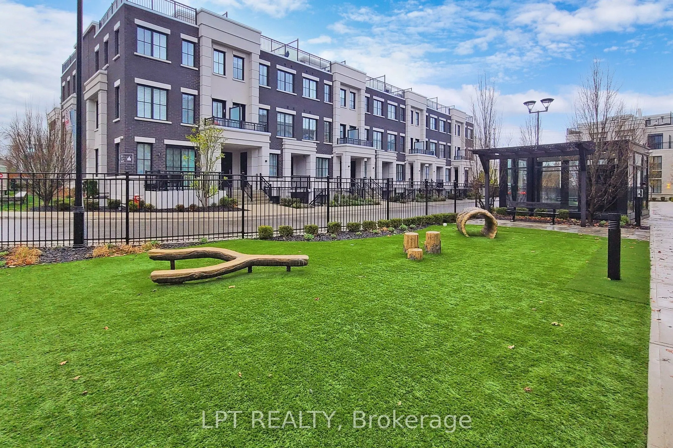 1180 Cawthra Road #110