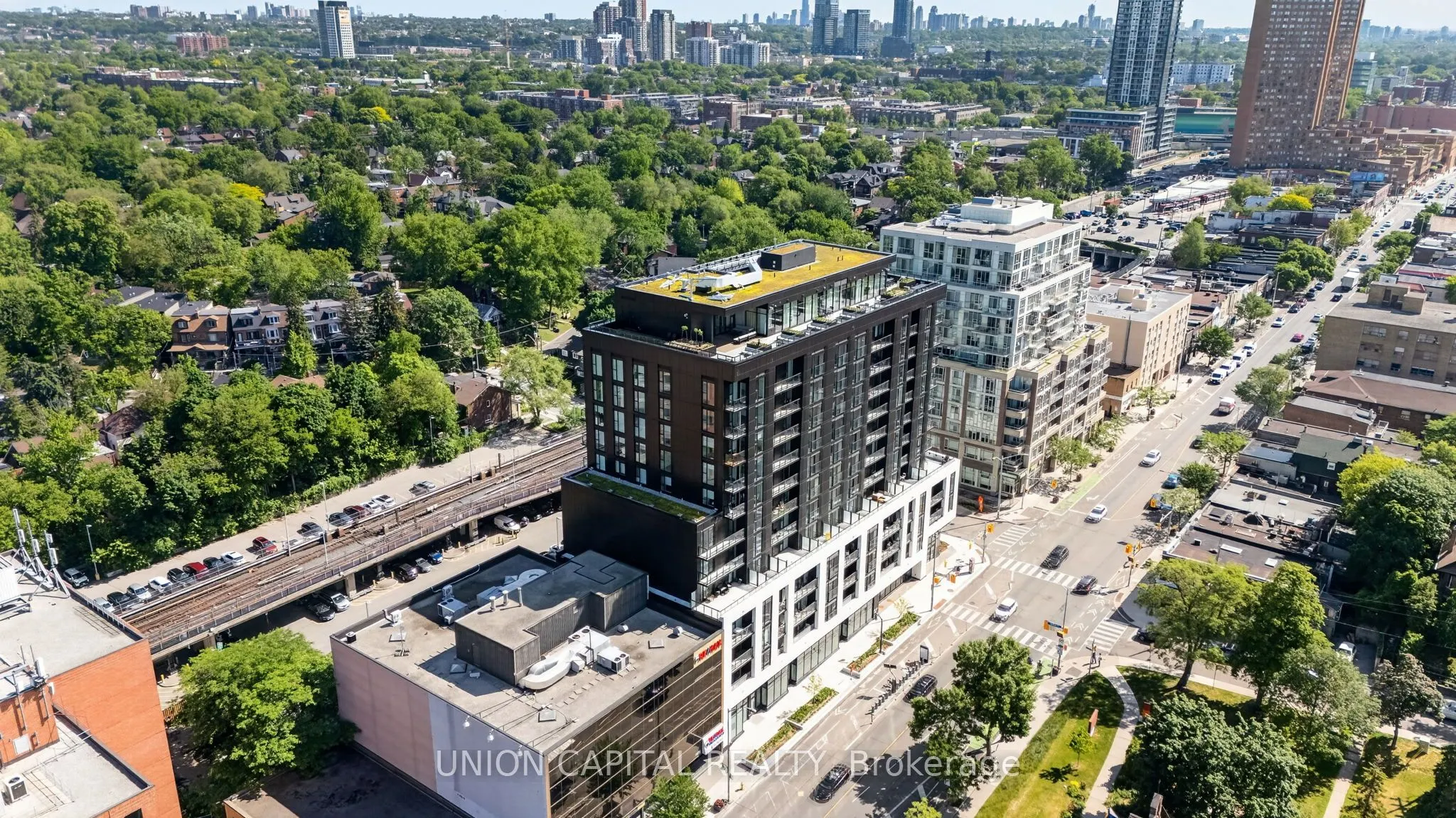 1660 Bloor Street W #910