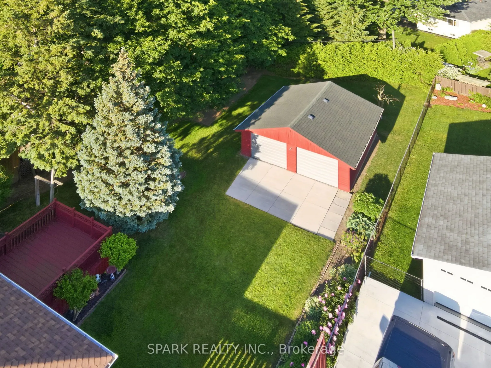 416 Delrex Boulevard