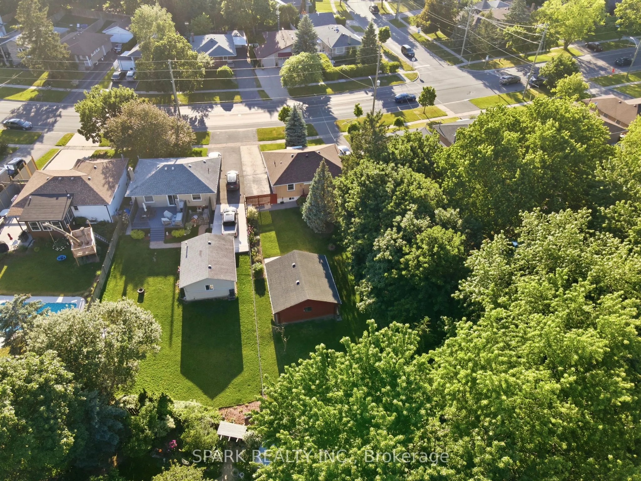 416 Delrex Boulevard
