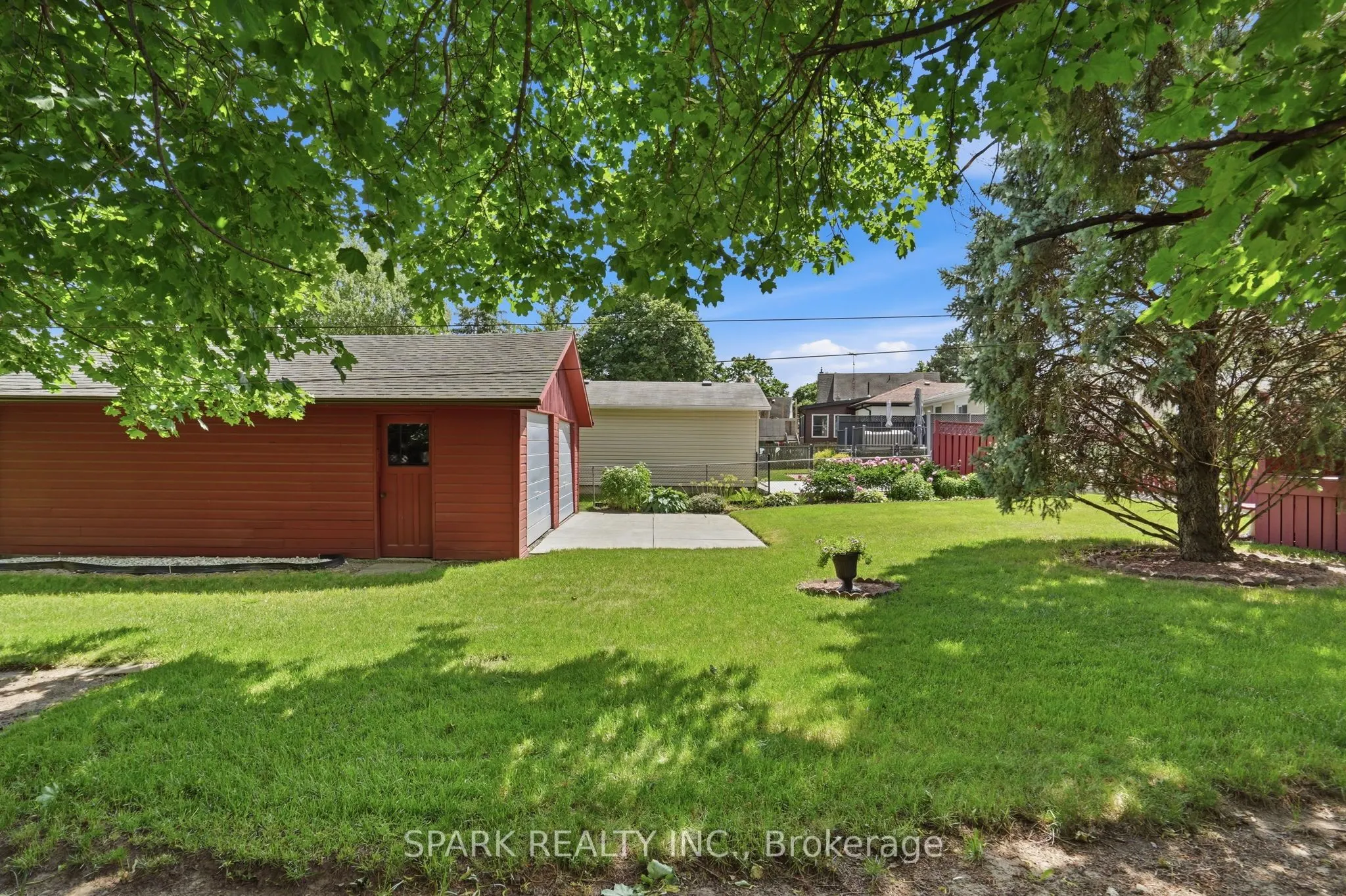 416 Delrex Boulevard