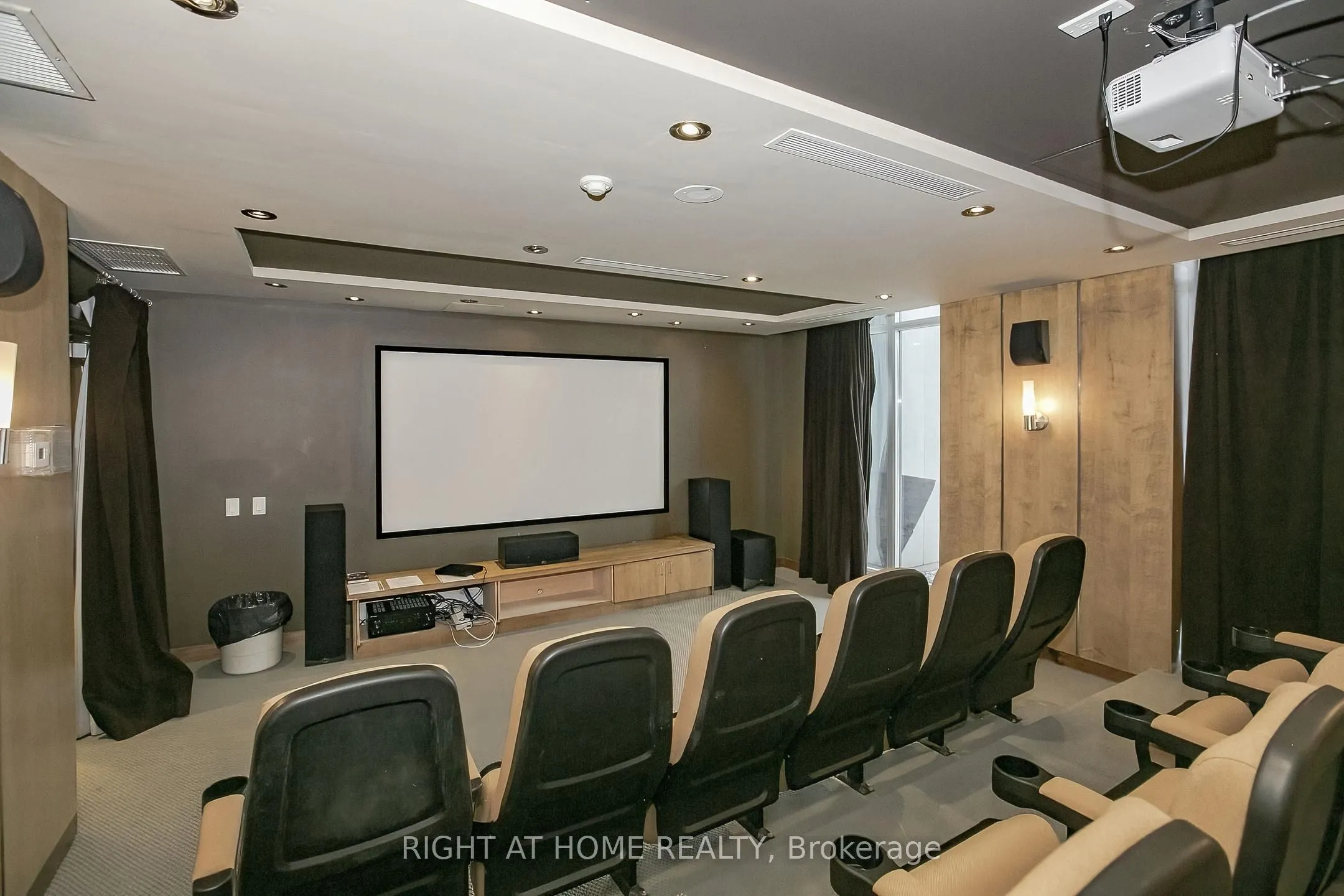 2119 Lake Shore Boulevard W #217