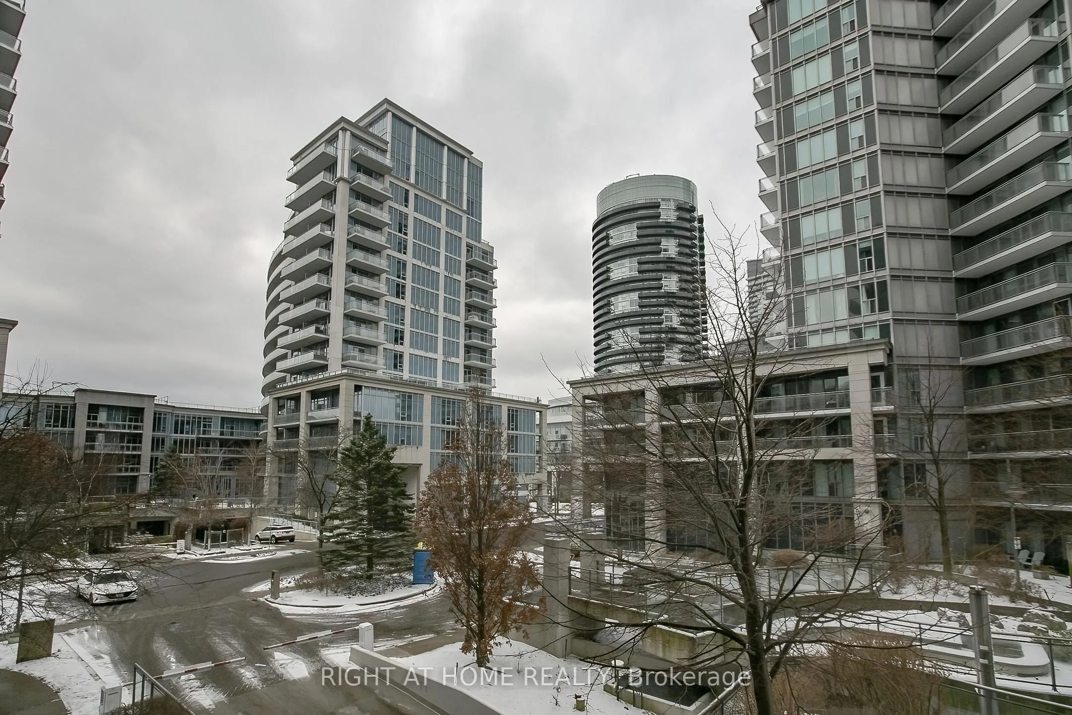 2119 Lake Shore Boulevard W #217
