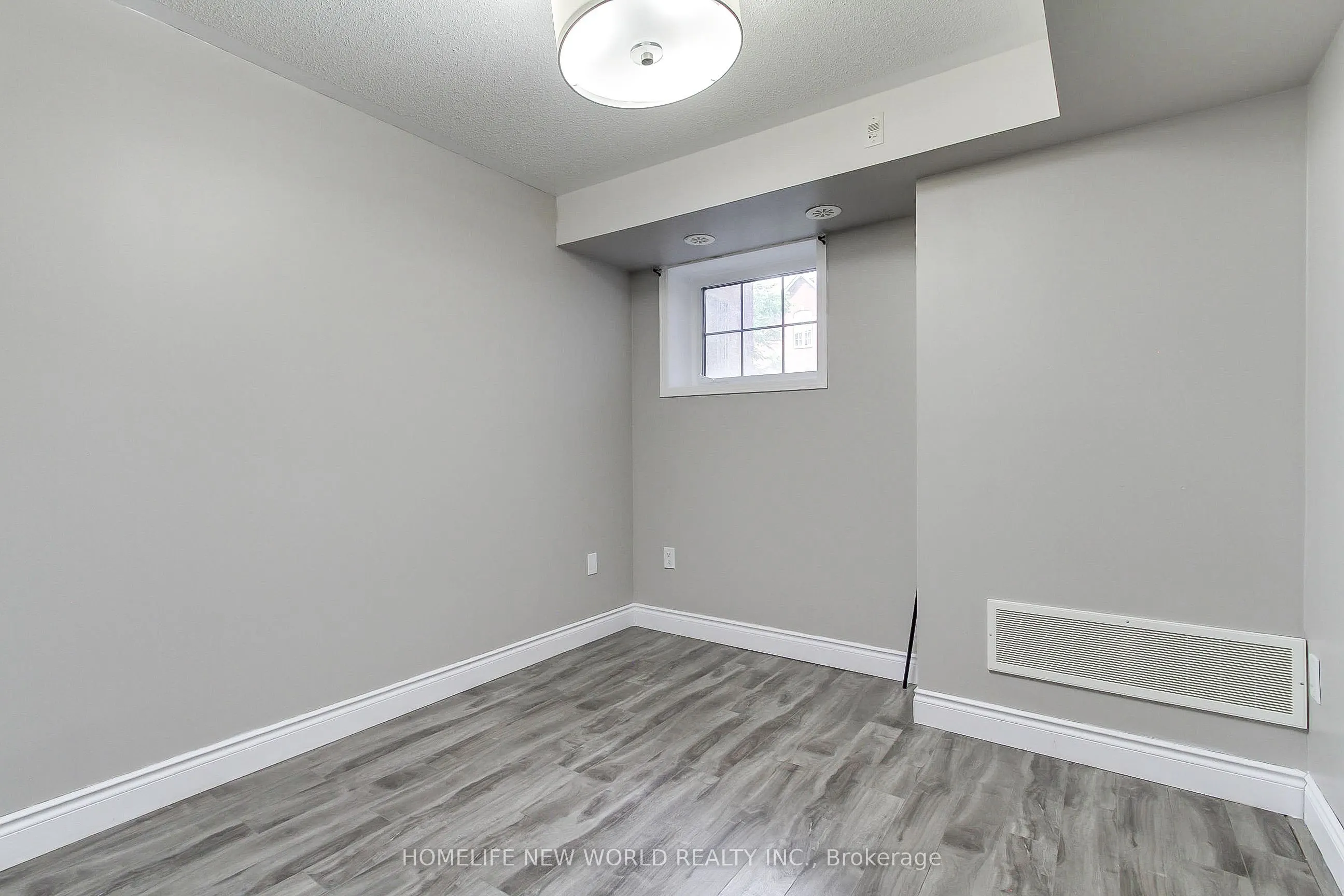 133 Isaac Devins Boulevard #3