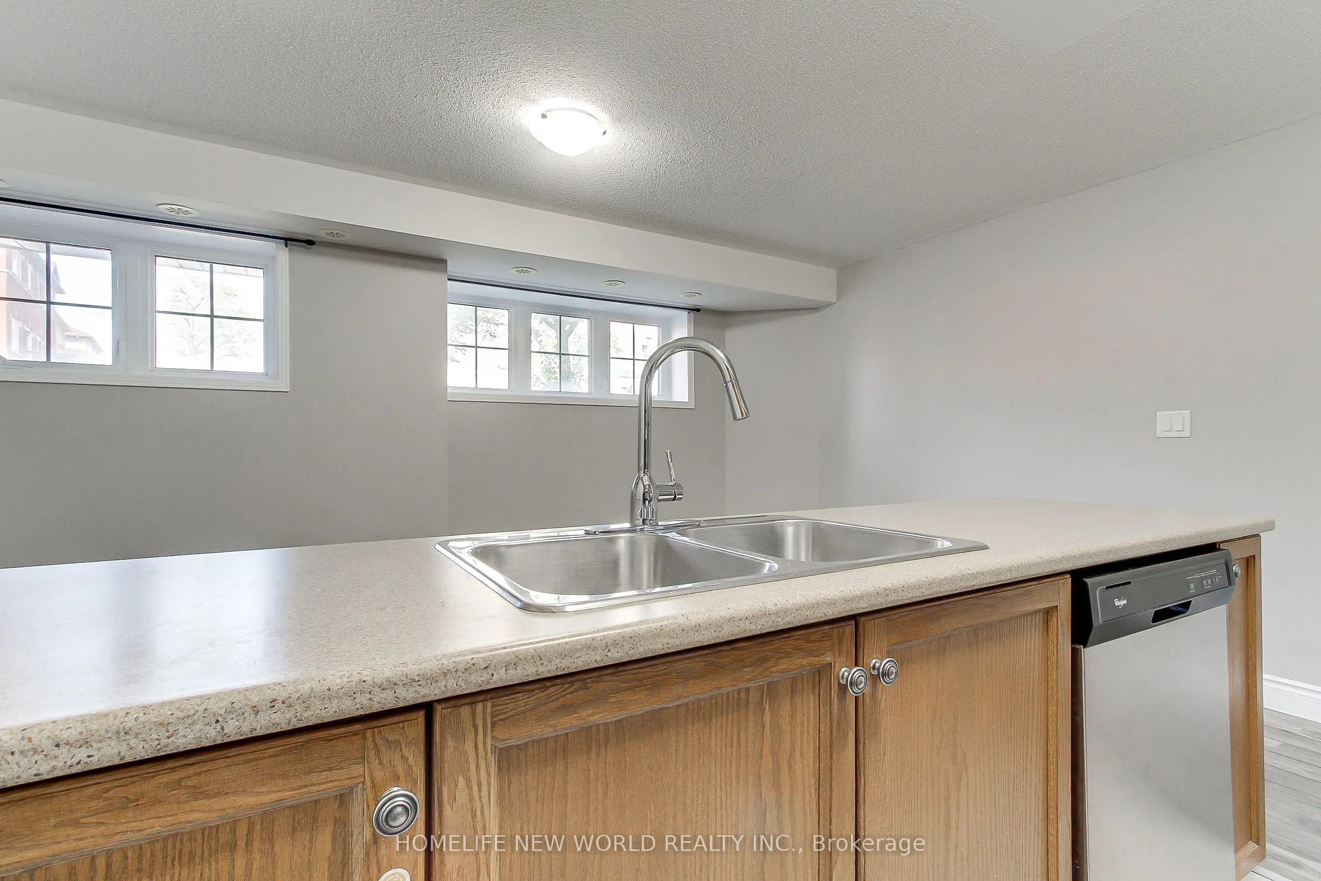 133 Isaac Devins Boulevard #3