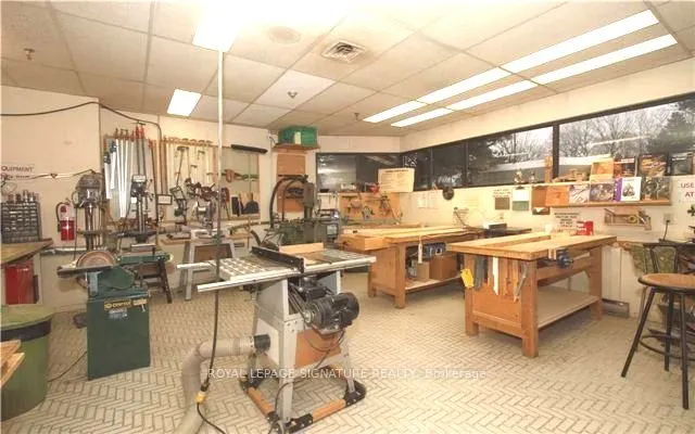 1300 Bloor Street #907