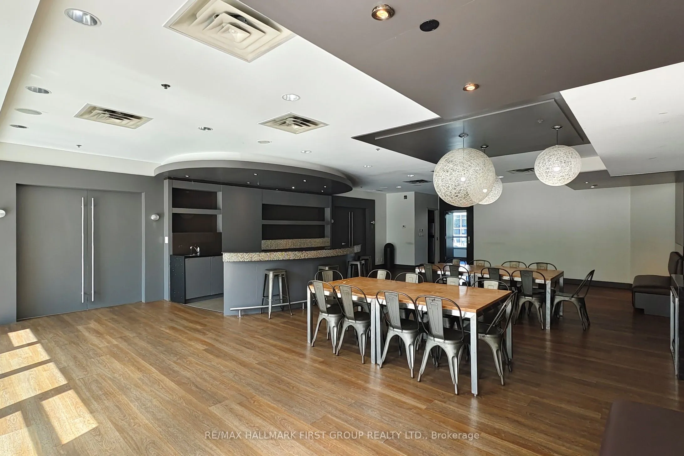 50 Absolute Avenue #603