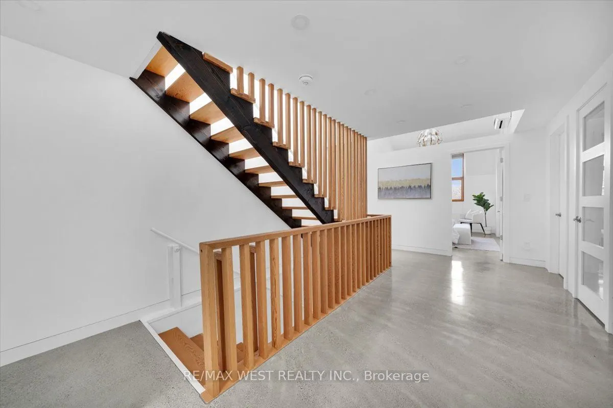 38 Smithfield Drive