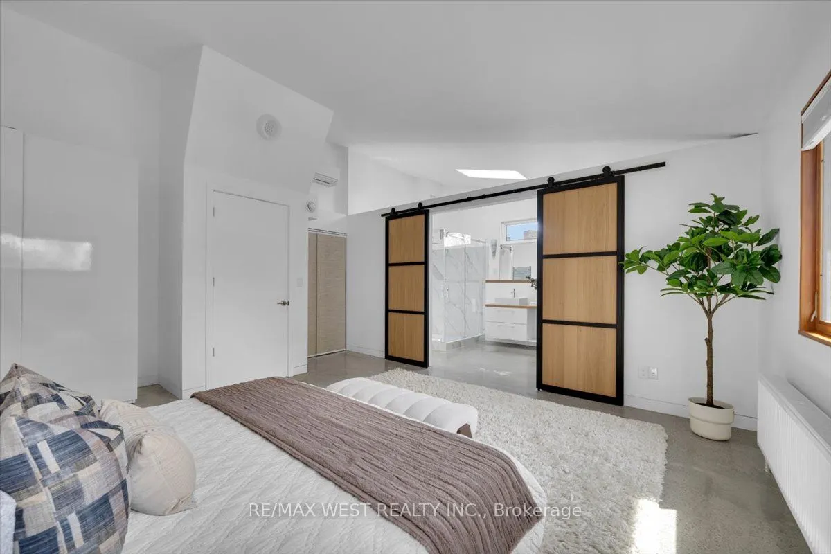 38 Smithfield Drive