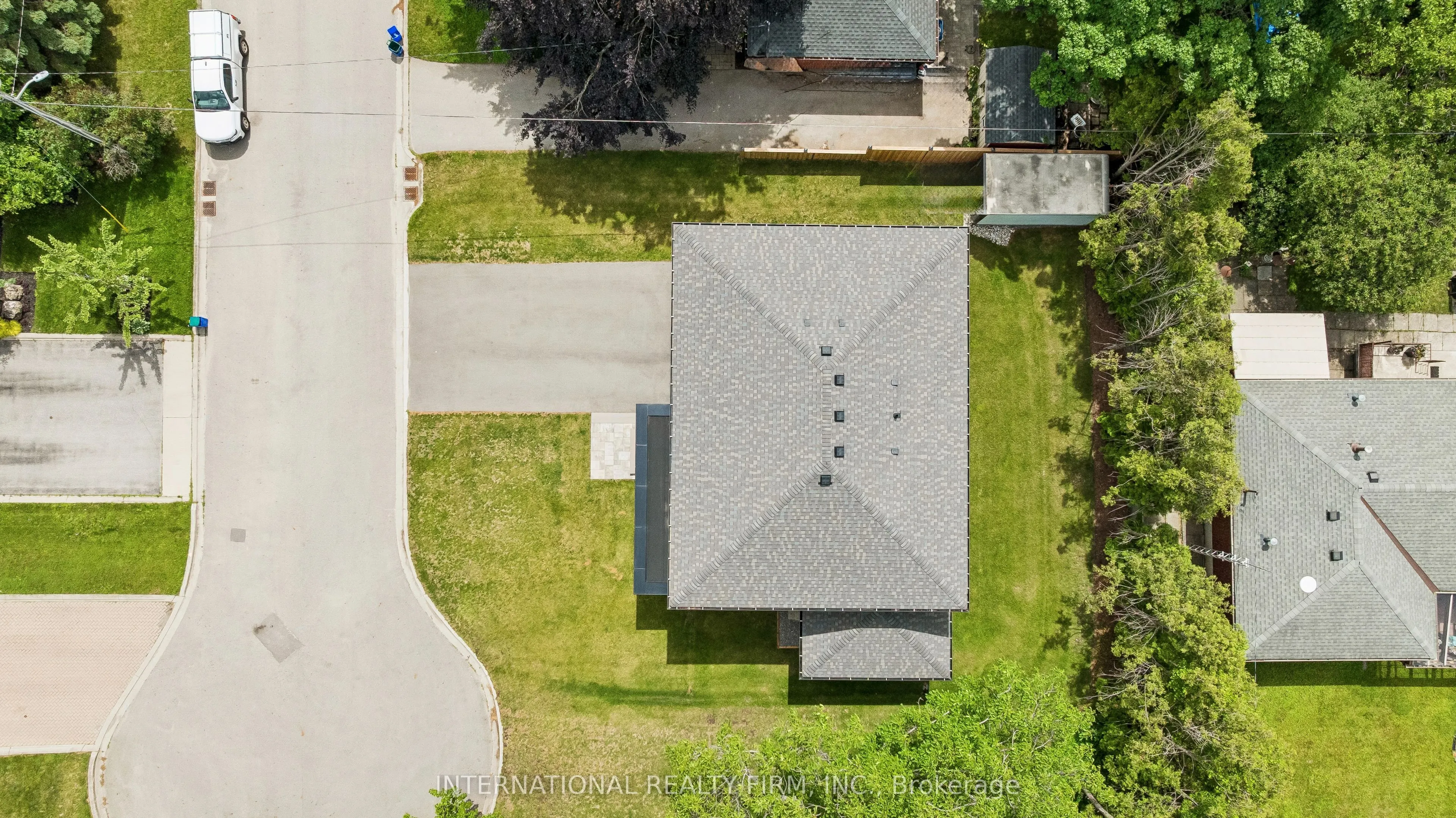 2423 Raymore Drive