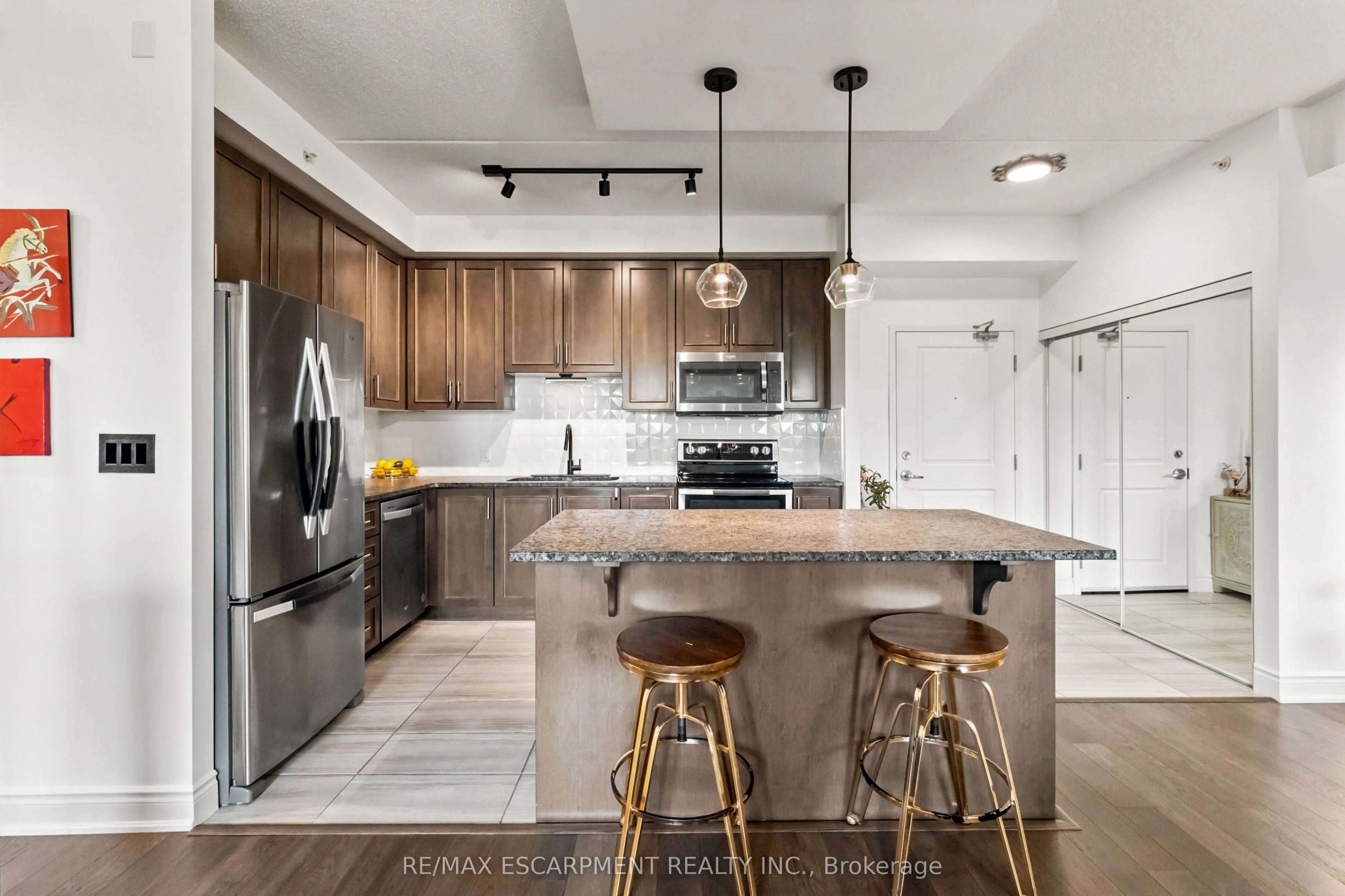 630 Sauve Street #113