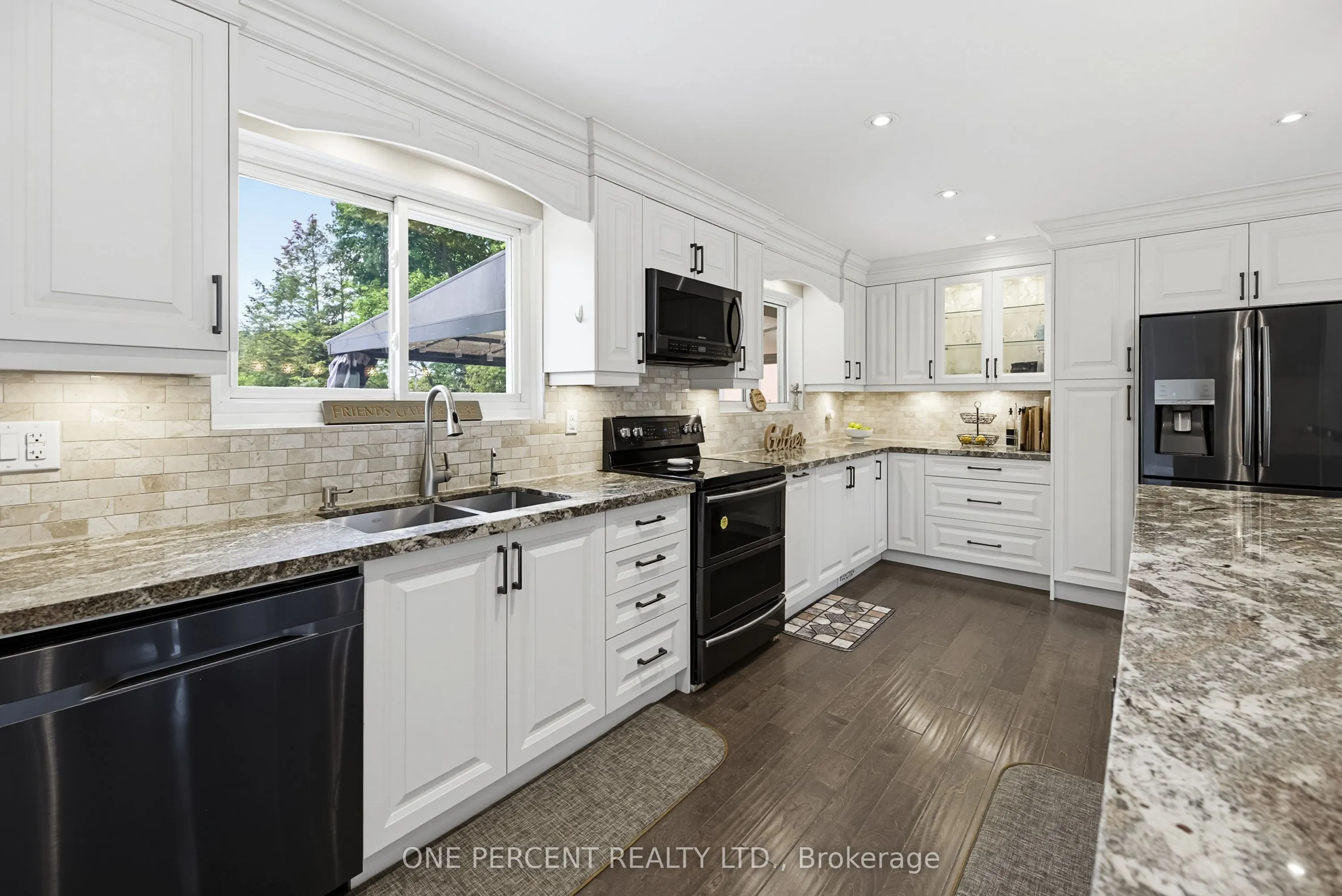 25 Hilltop Drive