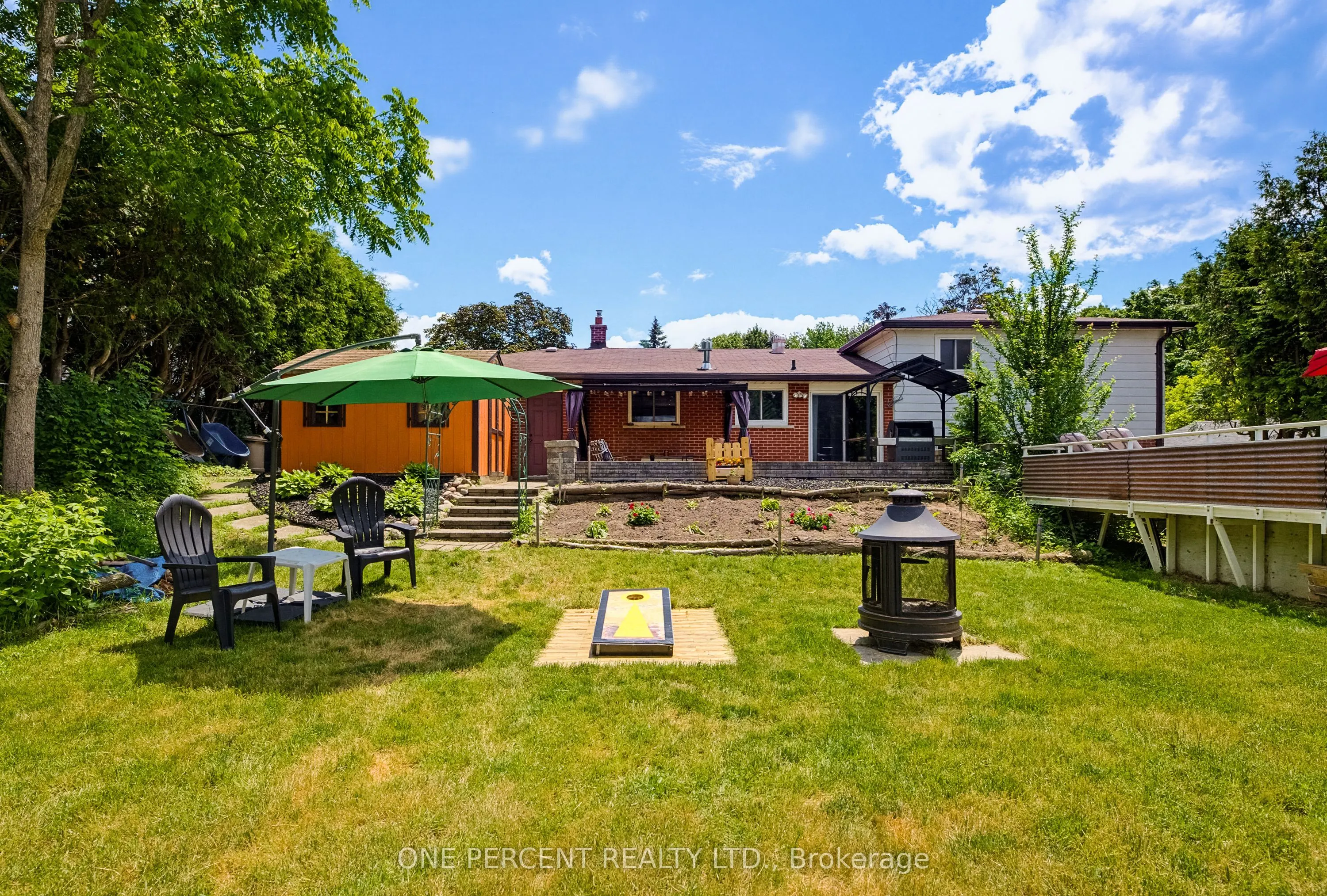 25 Hilltop Drive