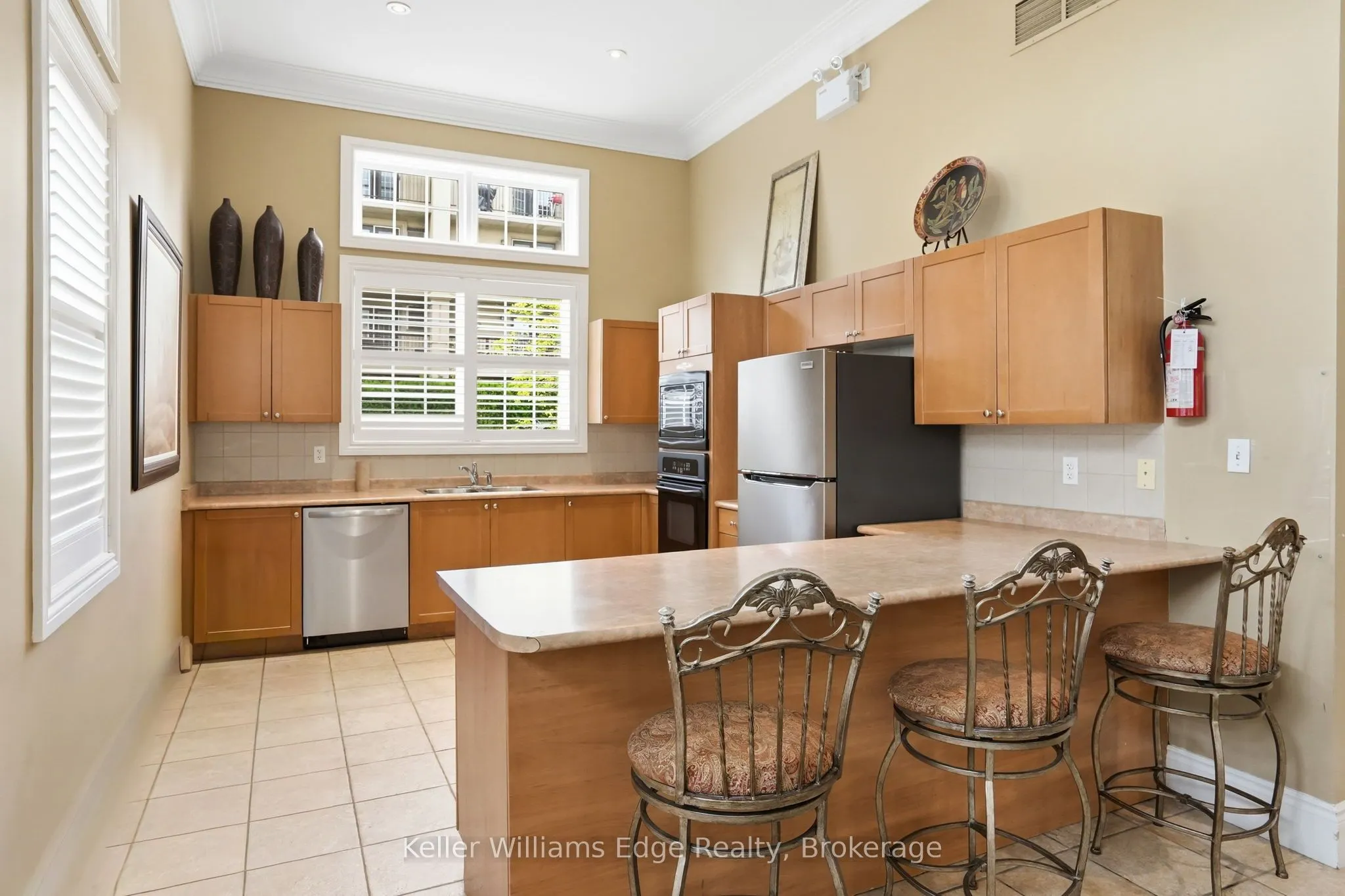 2075 Appleby Line #406